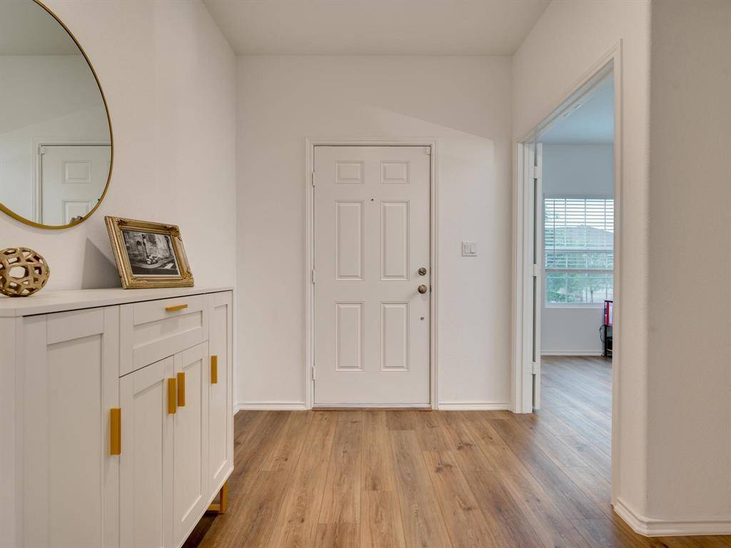 1208 Sweetspire ST, Leander, TX 78641