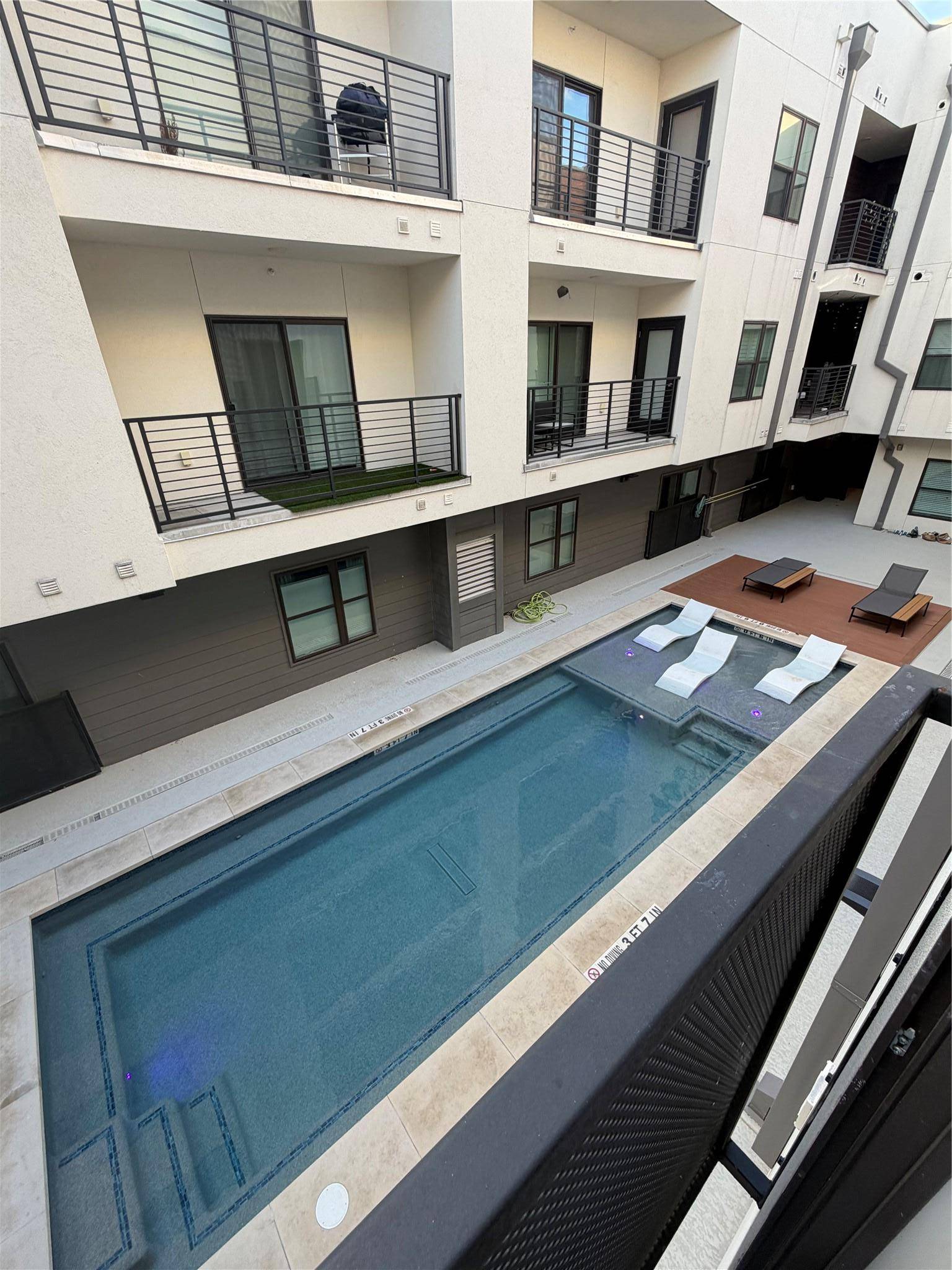 2213 Poquito RD #220, Austin, TX 78722