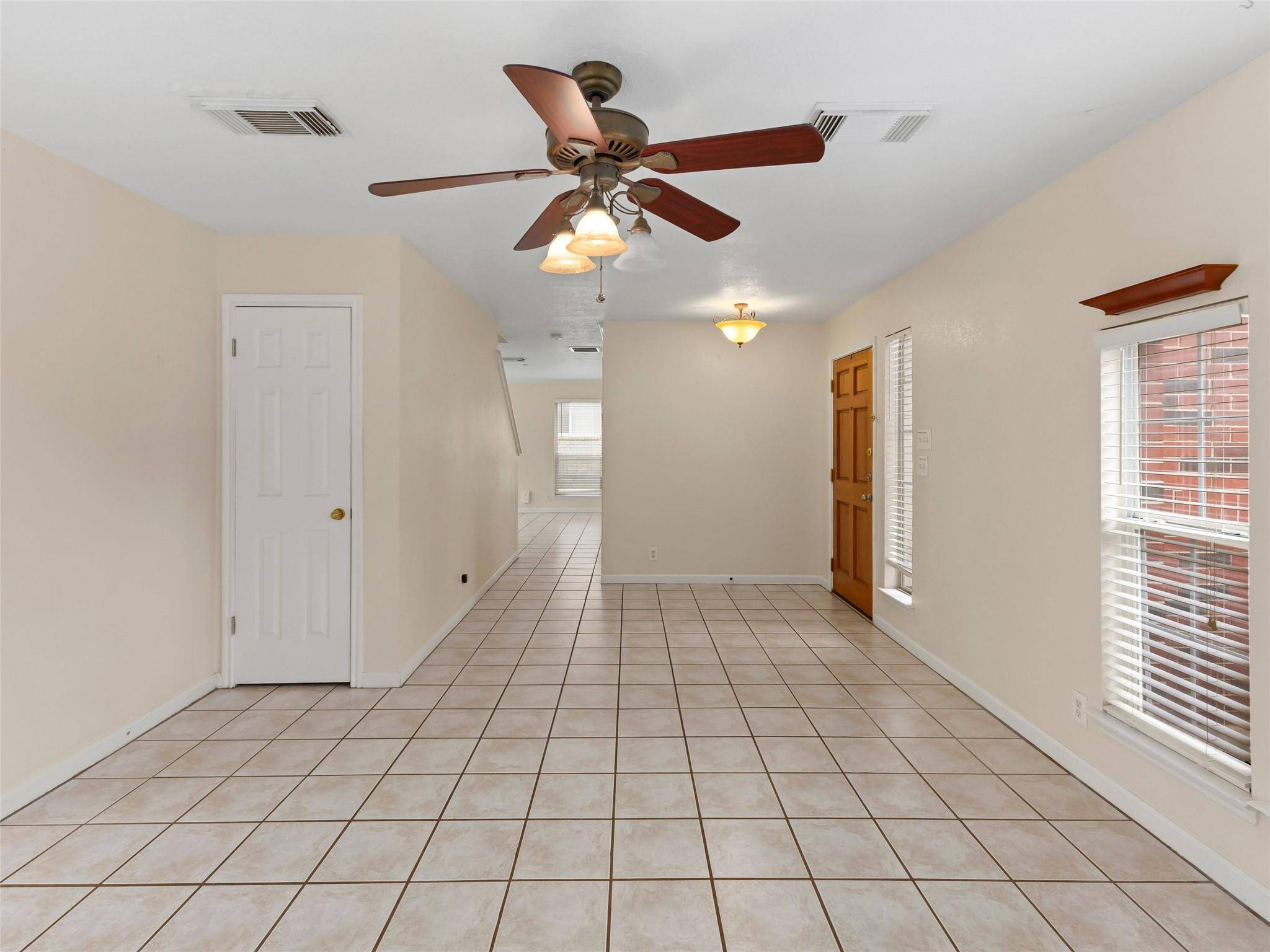 7307 Belmont PL, San Antonio, TX 78240