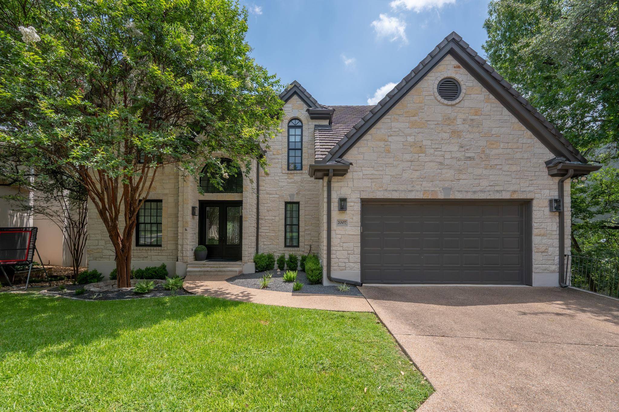 2007 Rue De St Tropez, Austin, TX 78746
