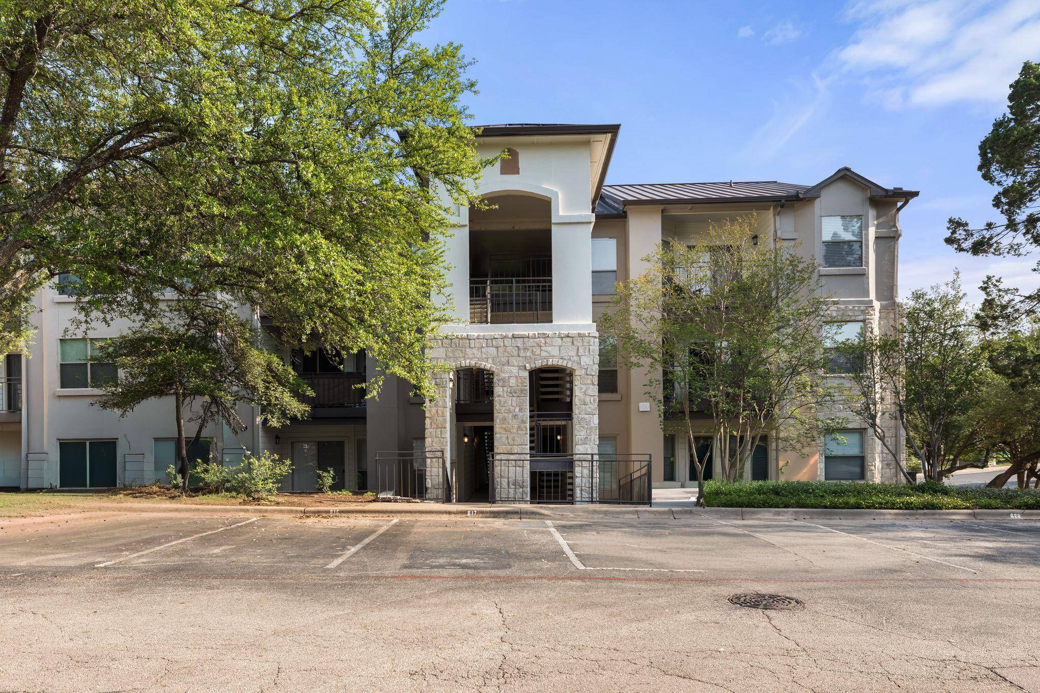 6000 Shepherd Mountain CV #219, Austin, TX 78730