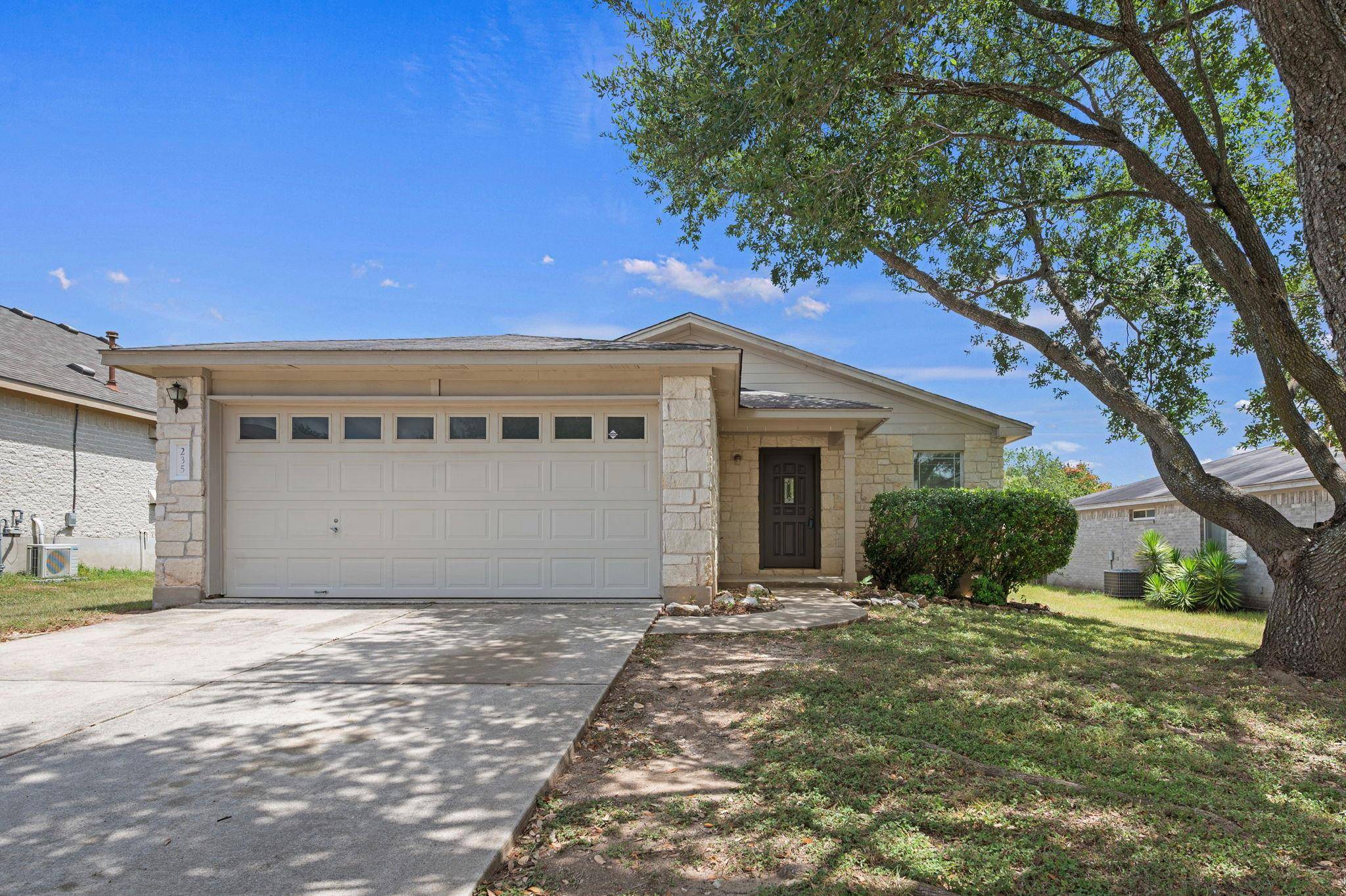 235 San Felipe DR, Kyle, TX 78640