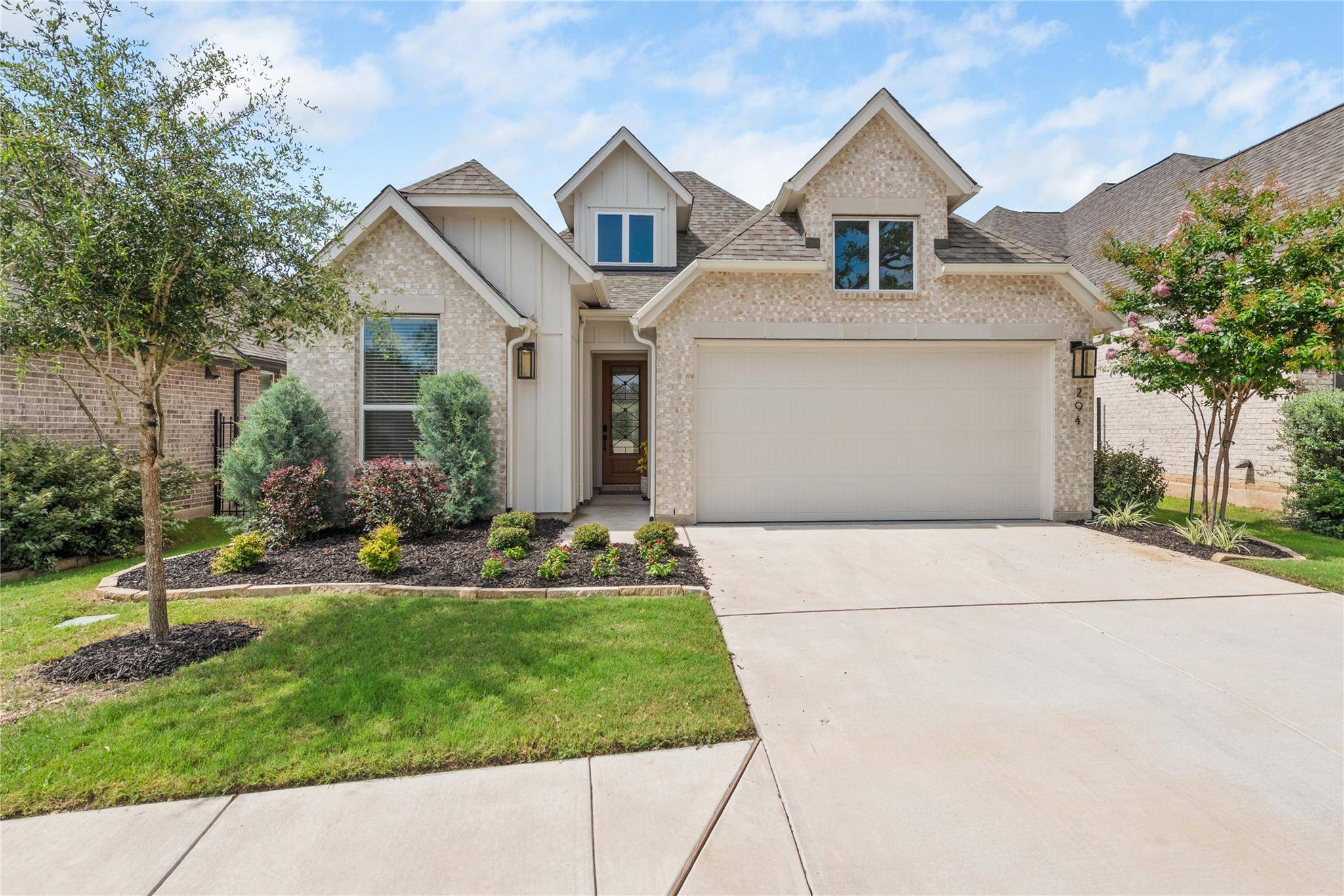 294 Kimble Creek LOOP, Kyle, TX 78640