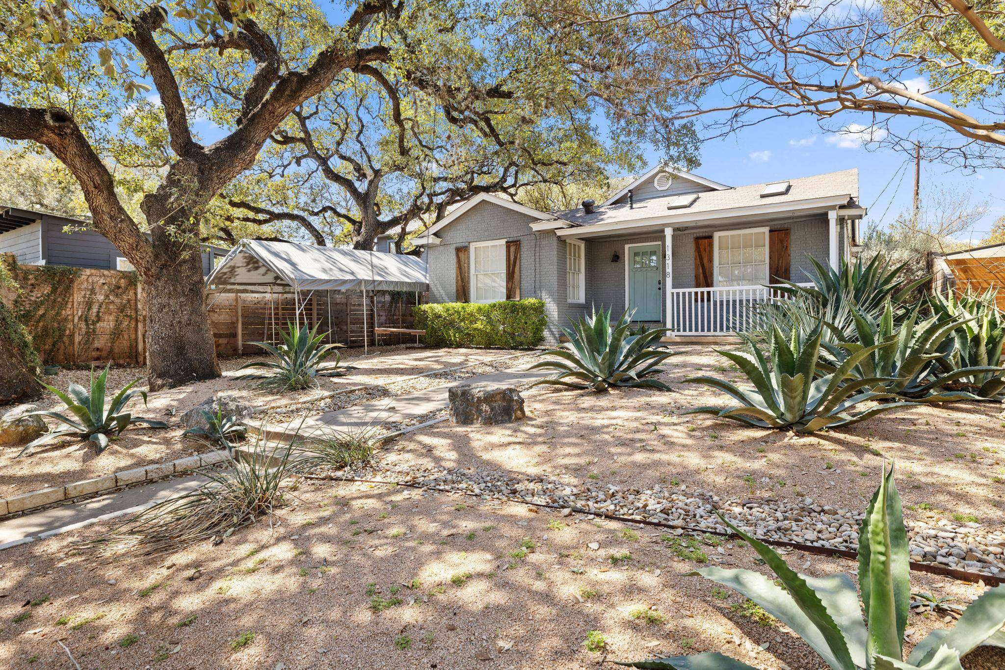 1318 Bonham TER, Austin, TX 78704