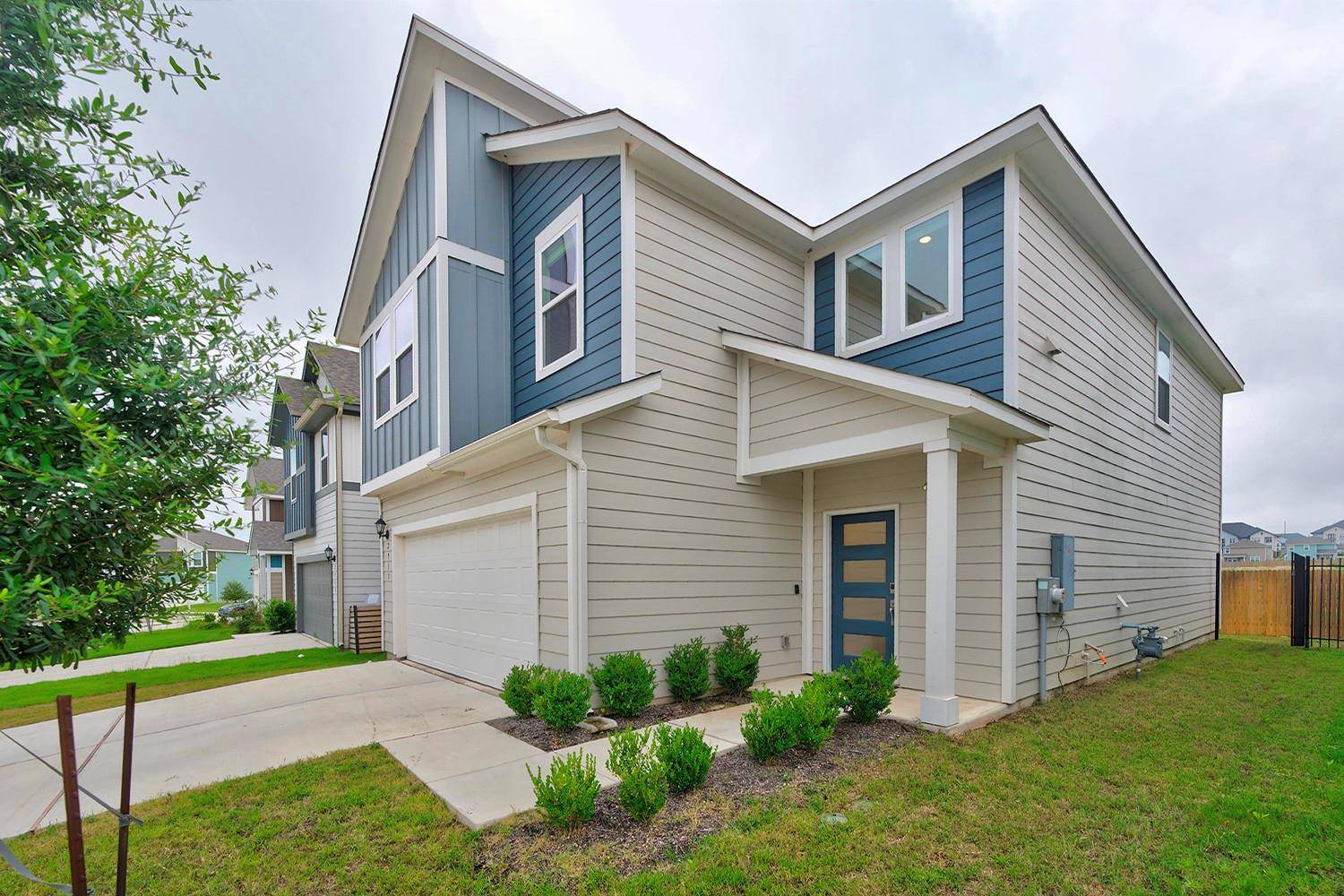 2911 St Regis DR, Pflugerville, TX 78660