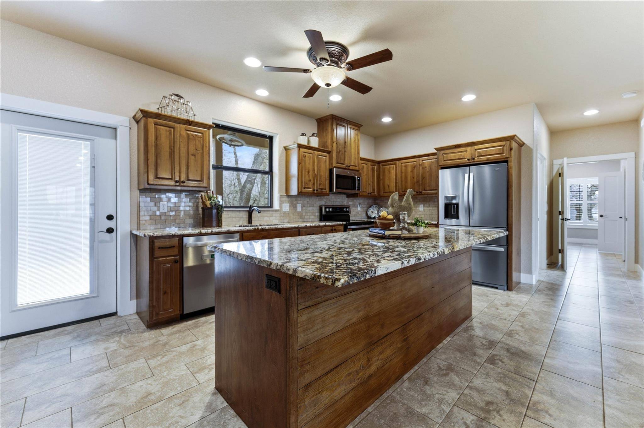 203 Champions (TWO HOMES) BLVD #B, La Vernia, TX 78121