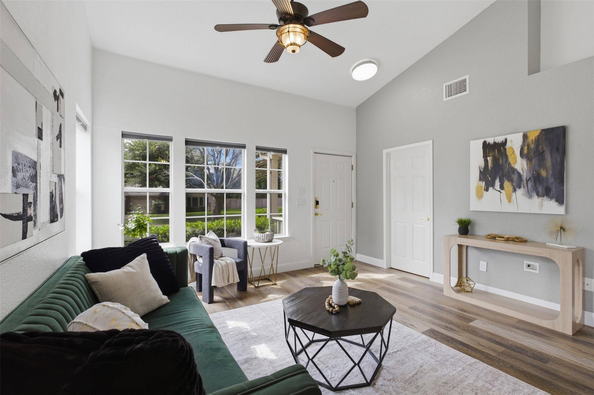 112 Prairie Springs LOOP, Georgetown, TX 78626