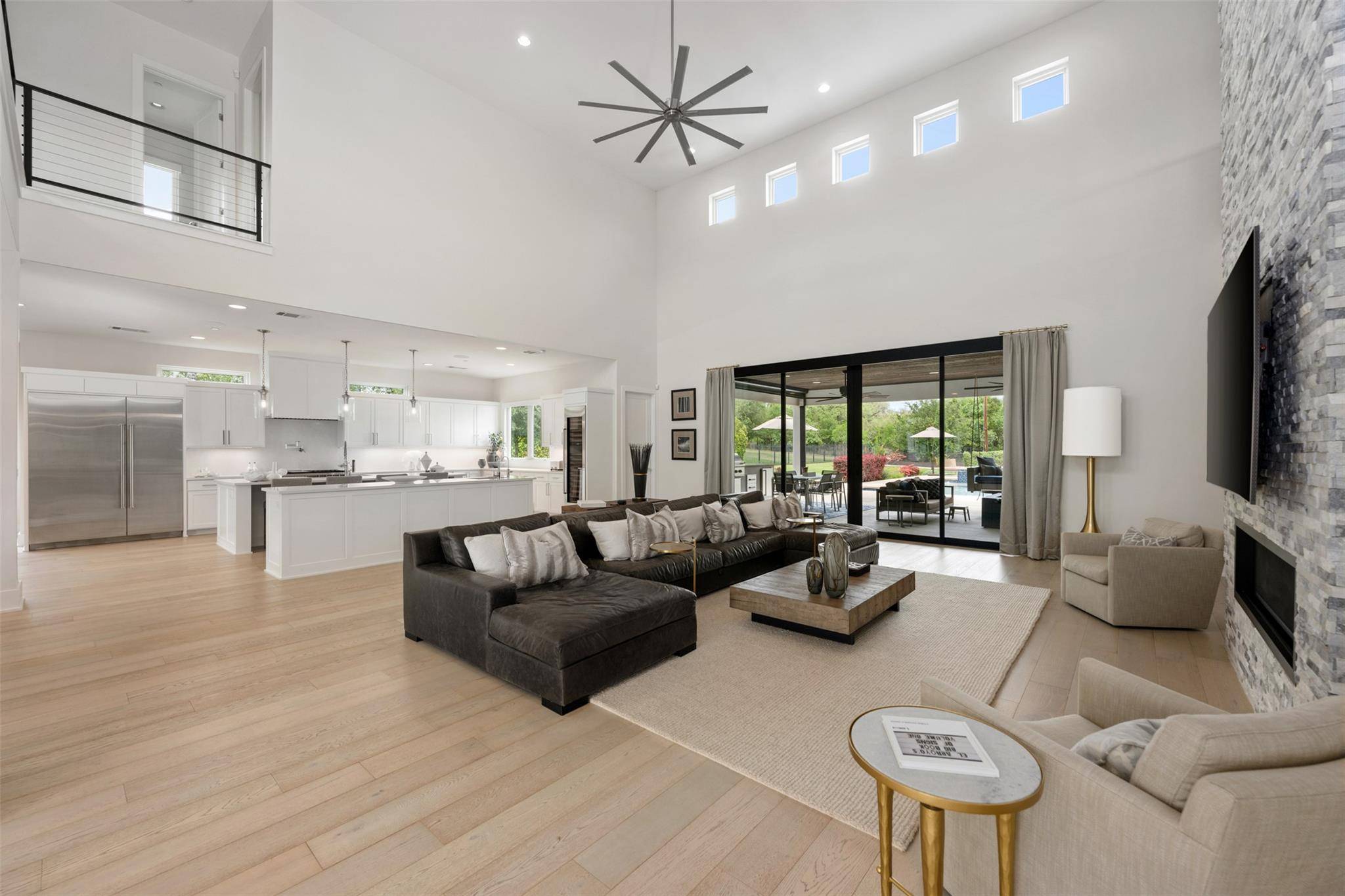 901 Cypress Grove DR, Austin, TX 78732