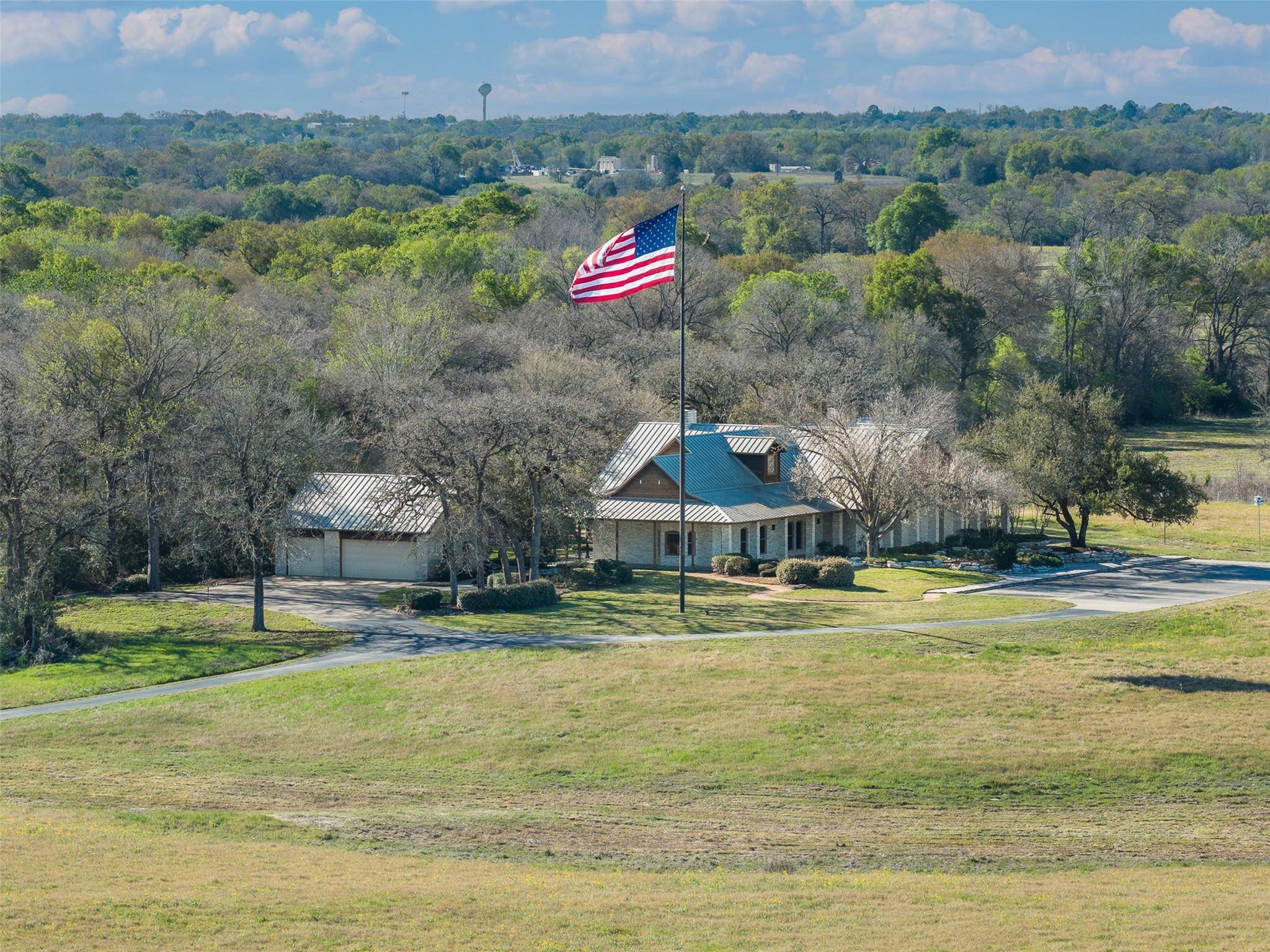 1580 County Road 377, Caldwell, TX 77836