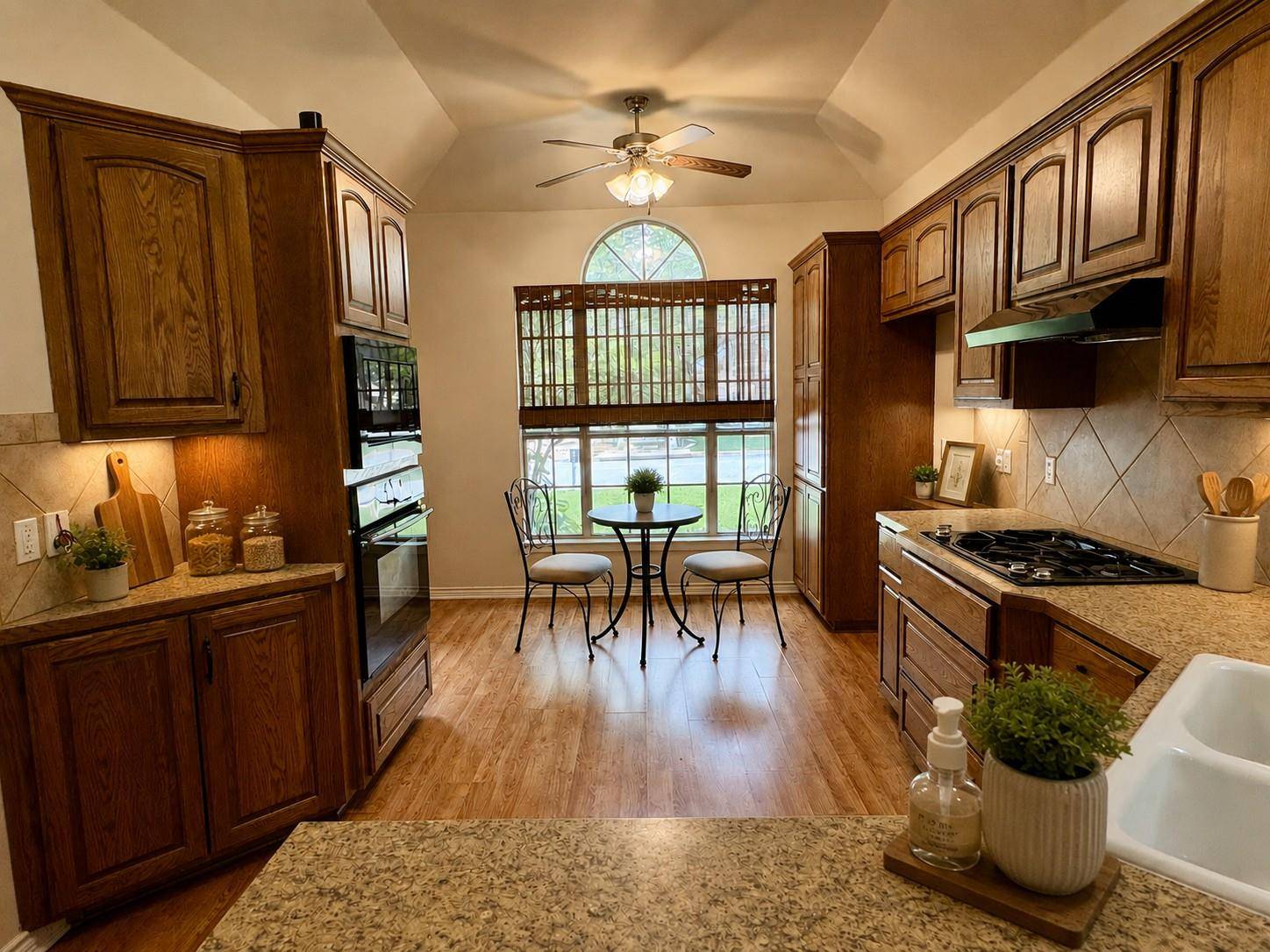 715 Enchanted Rock TRL, Georgetown, TX 78633