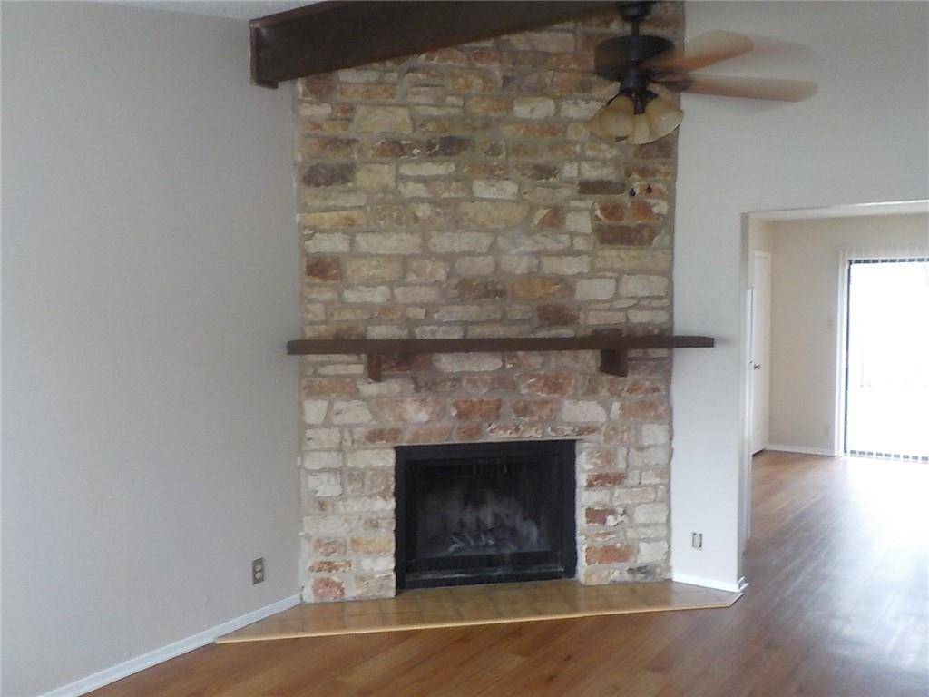 11713 Argonne Forest TRL #B, Austin, TX 78759