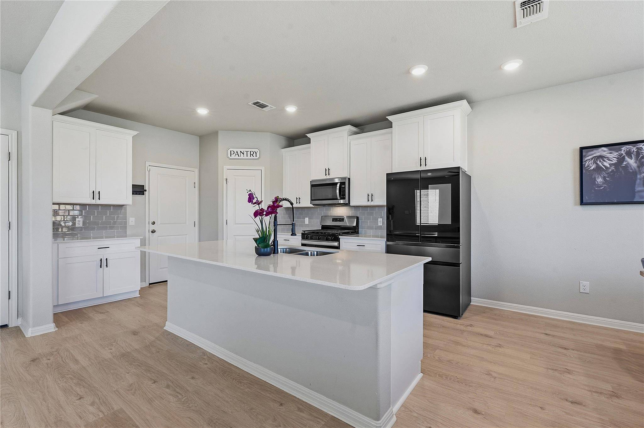 596 Backstays LOOP, Kyle, TX 78640