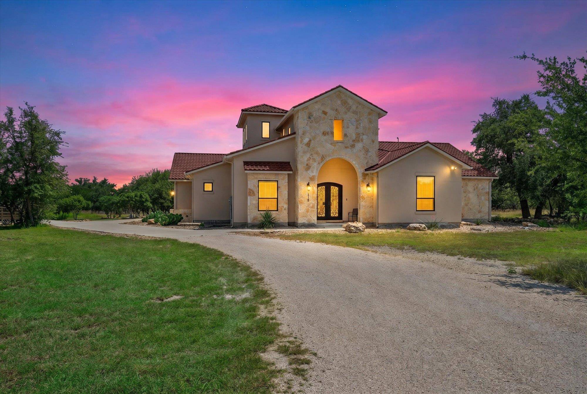 638 Strada Luca, Florence, TX 76527