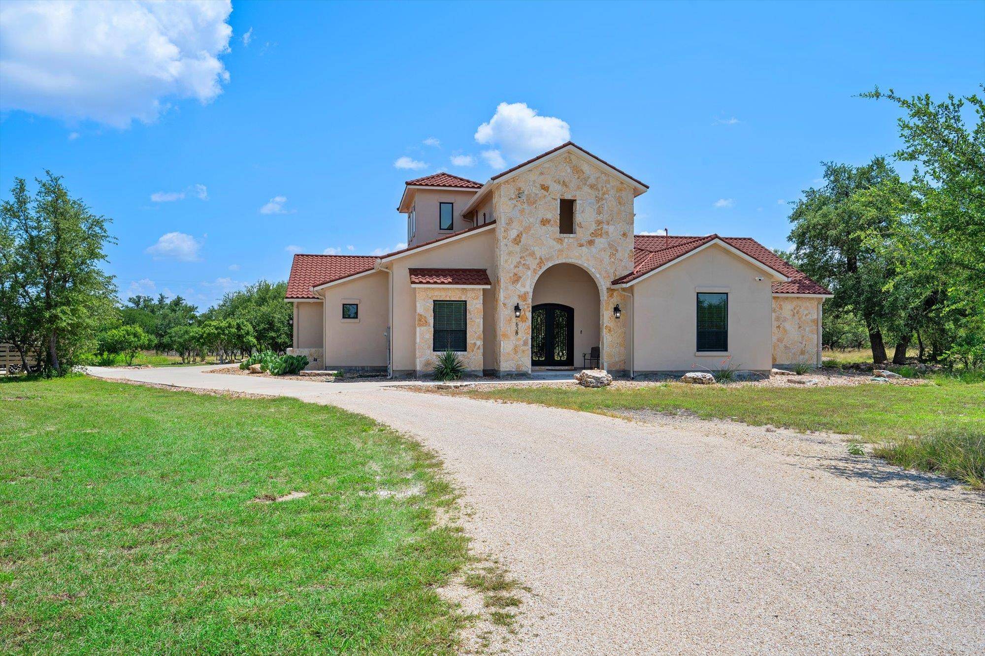 638 Strada Luca, Florence, TX 76527