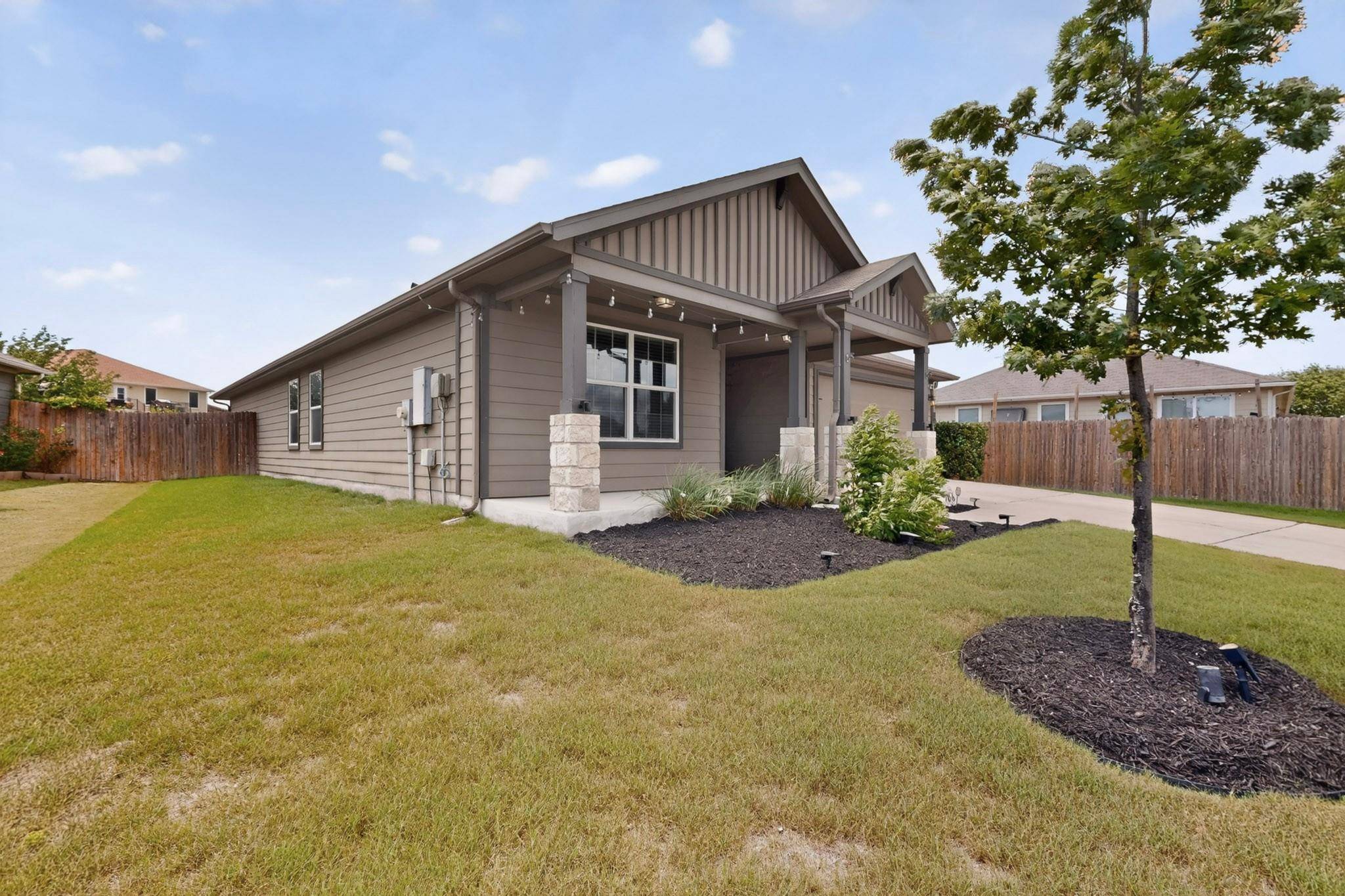 706 Liard River RD, Hutto, TX 78634