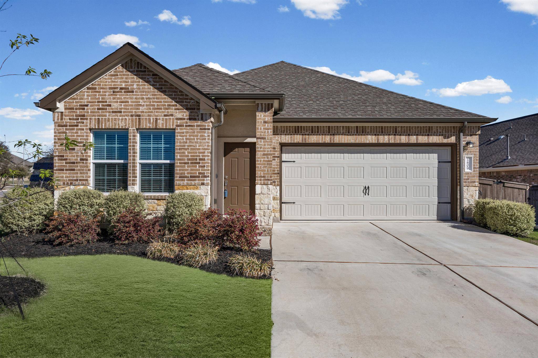 1609 Woolsey WAY, Leander, TX 78641