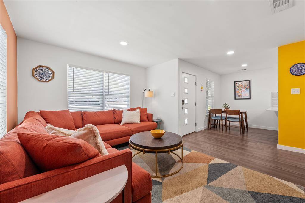 6409 Burns ST #107, Austin, TX 78752