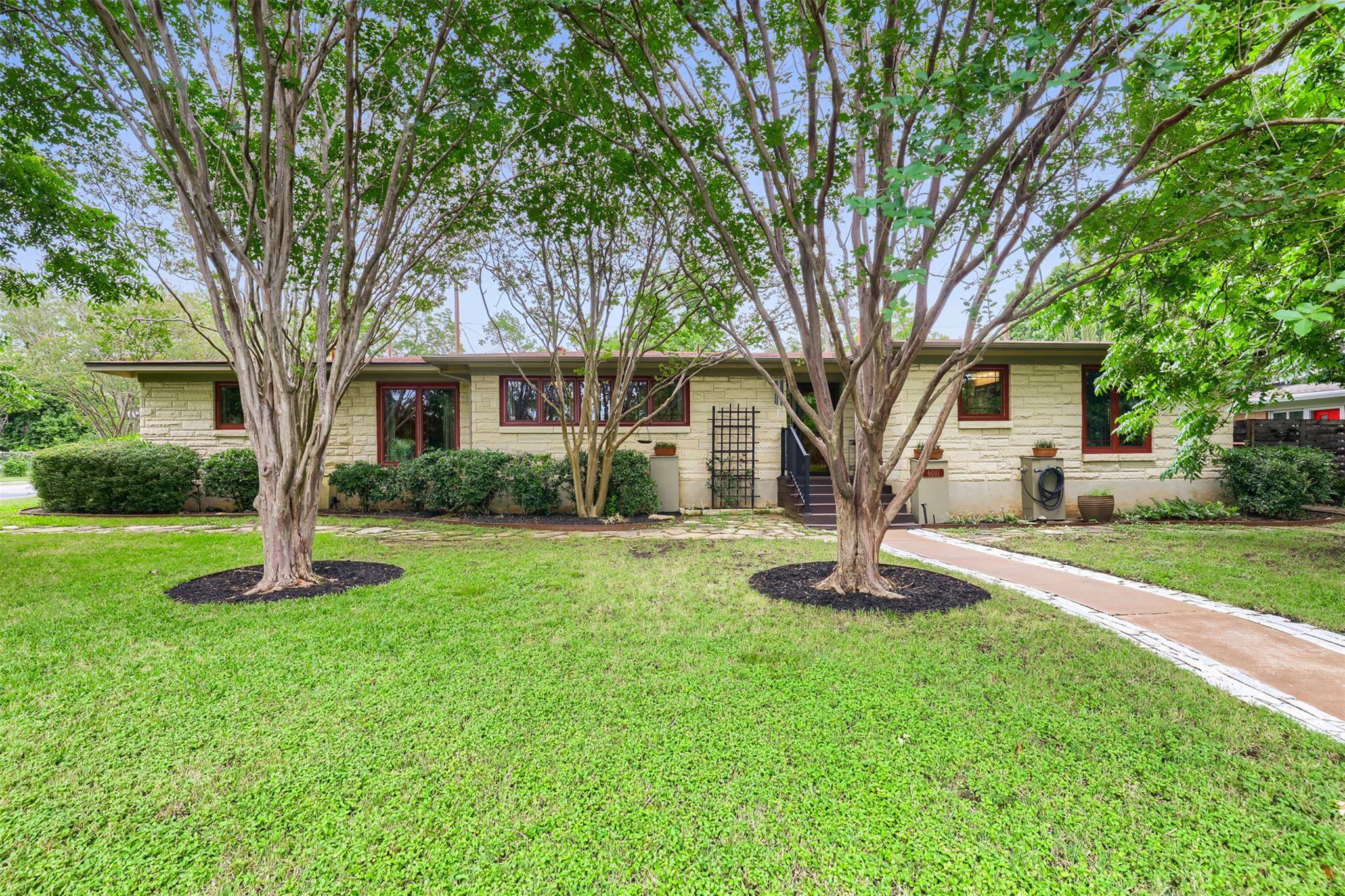 6011 Shoal Creek BLVD, Austin, TX 78757