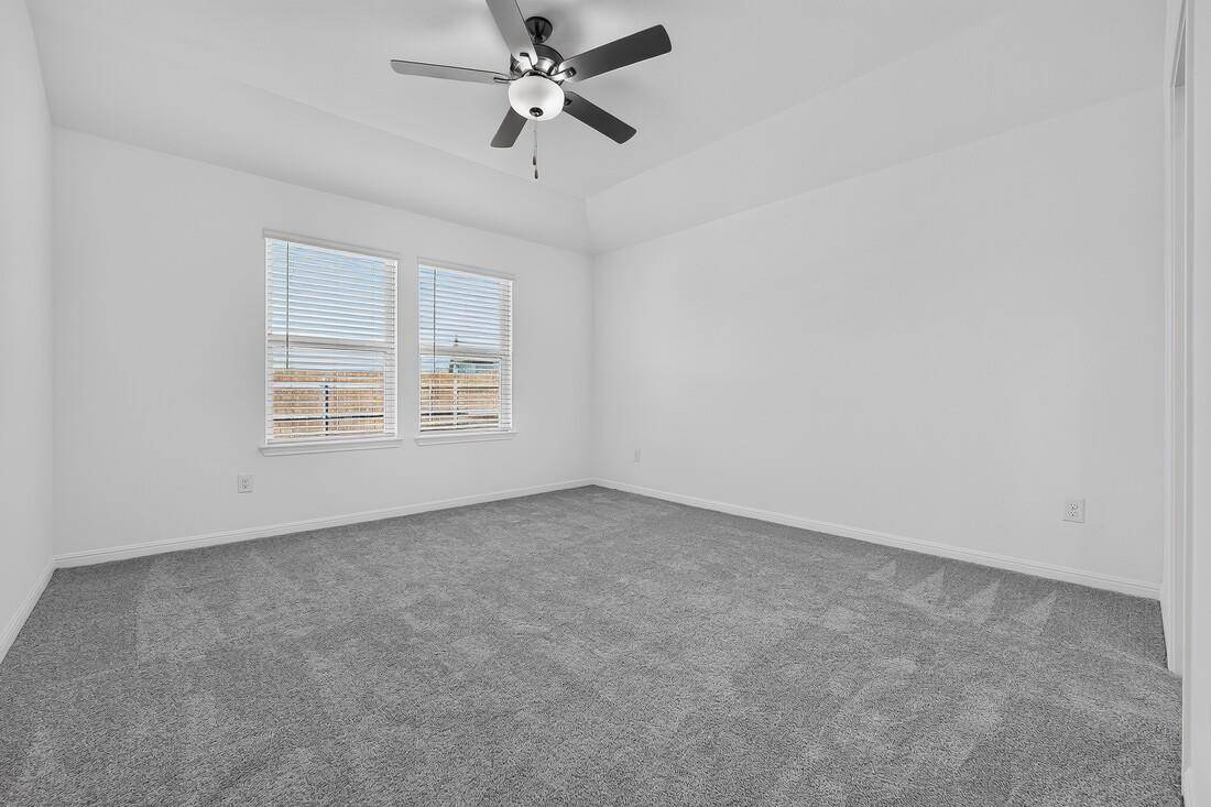 4006 Wynn RD, Hutto, TX 78634