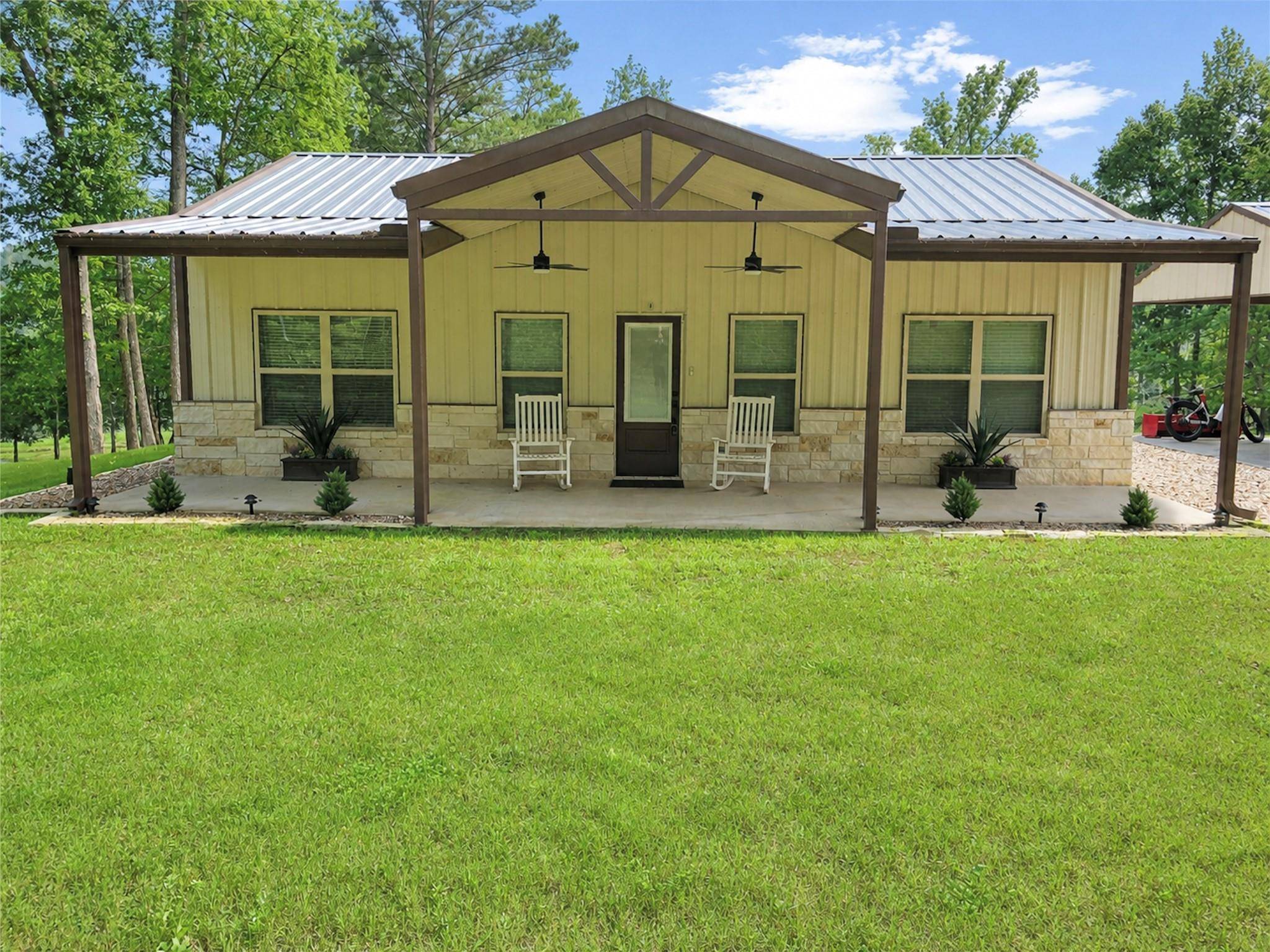 1386 Private Rd 1313, Centerville, TX 75833
