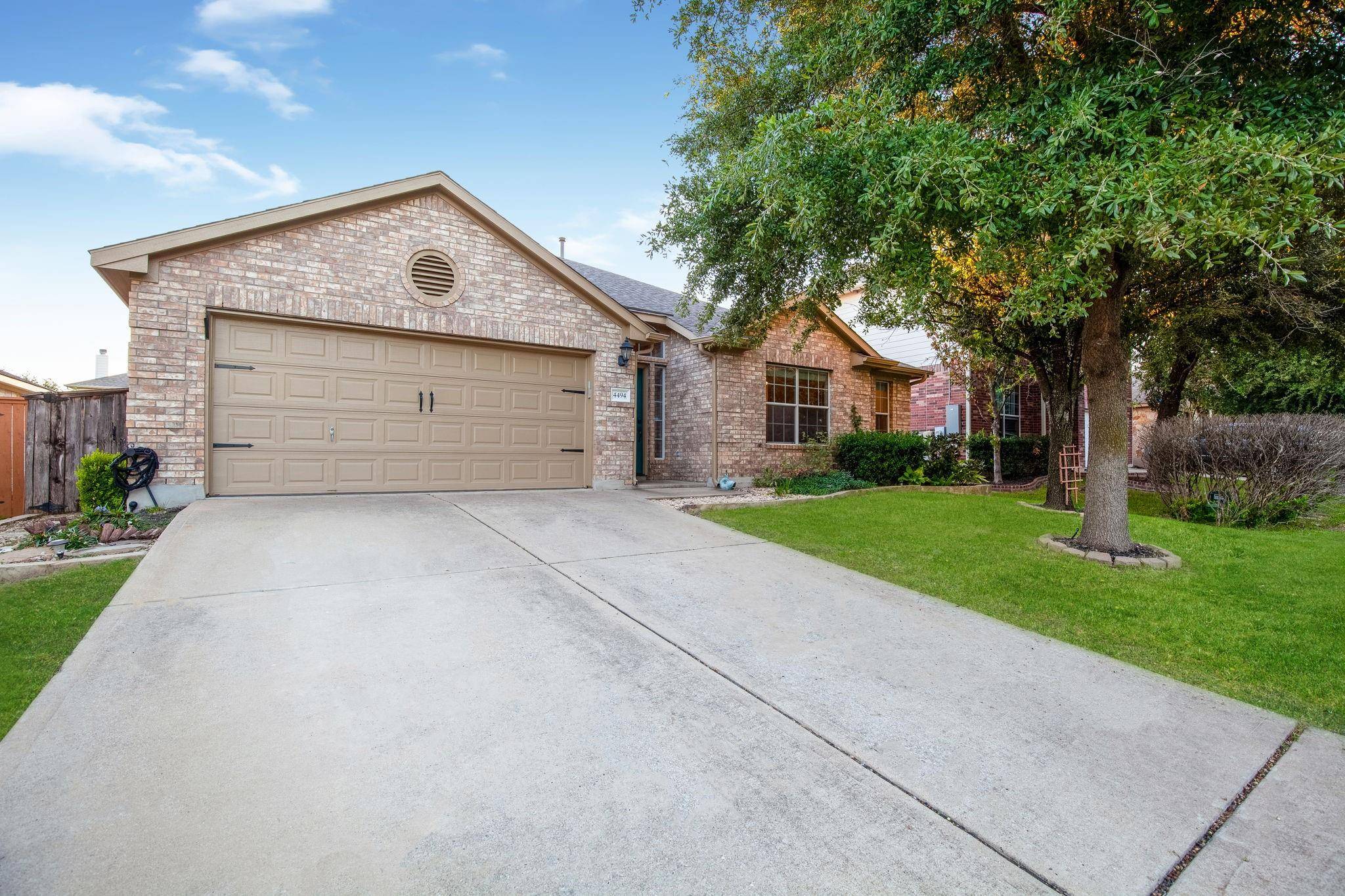 4494 Heritage Well LN, Round Rock, TX 78665