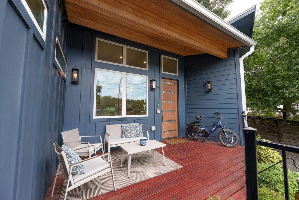 3923 E 16th ST #A, Austin, TX 78721