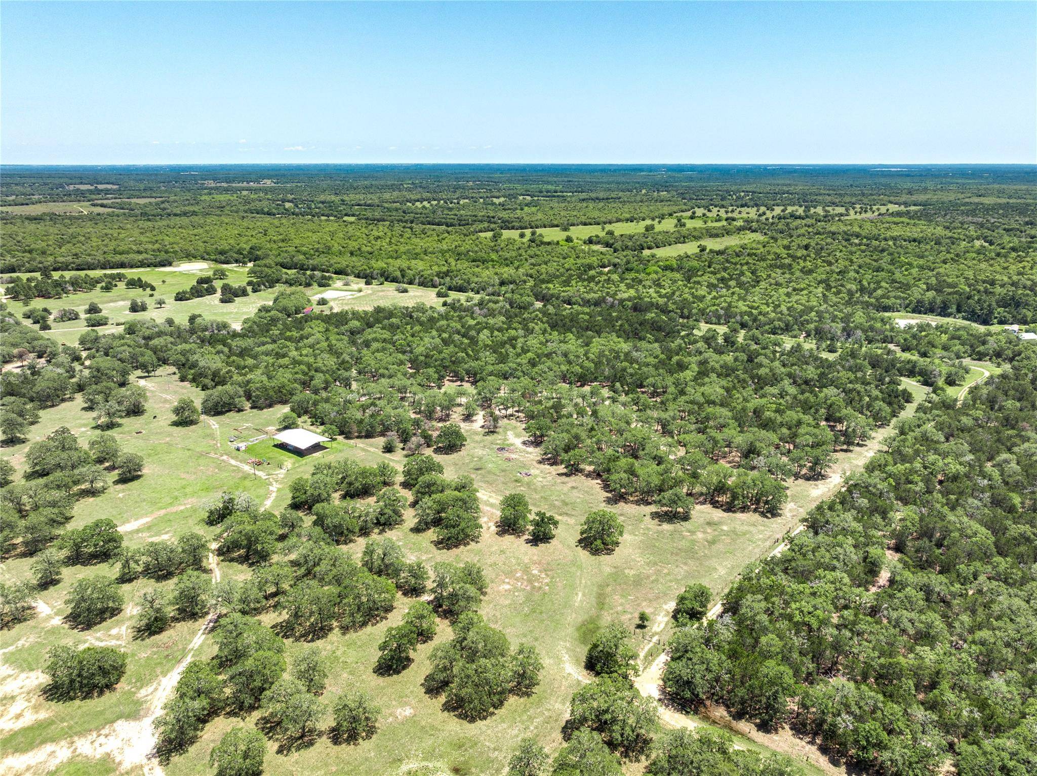 4638 Red Hollow Lane LN, Smithville, TX 78957