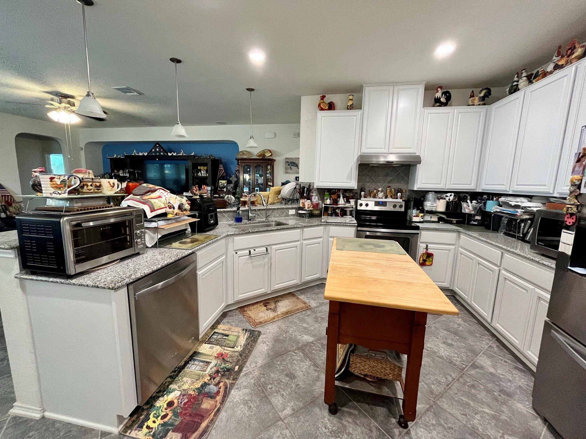 503 Yosemite TRL, Taylor, TX 76574