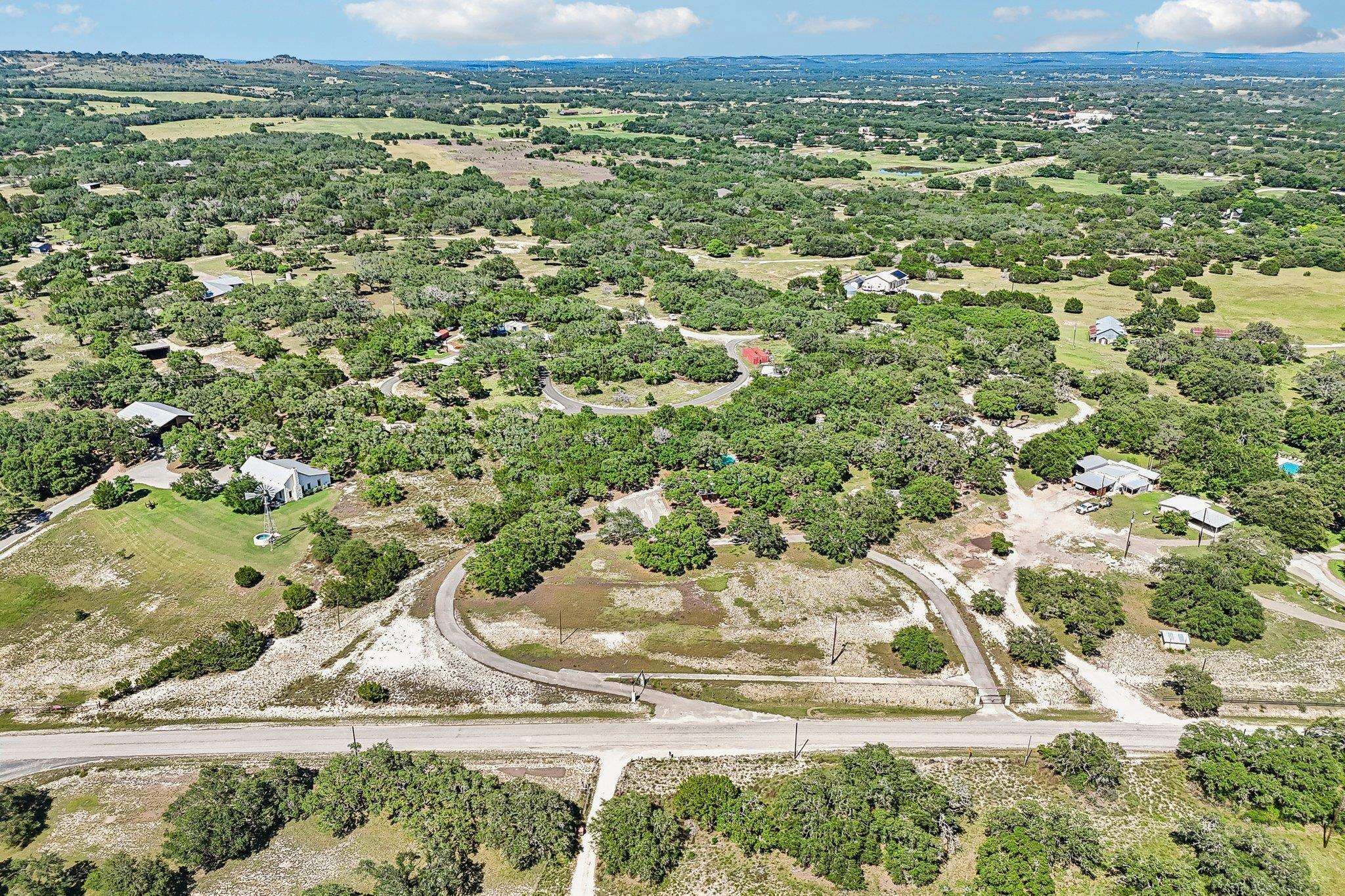 1876 Rocky RD, Blanco, TX 78606