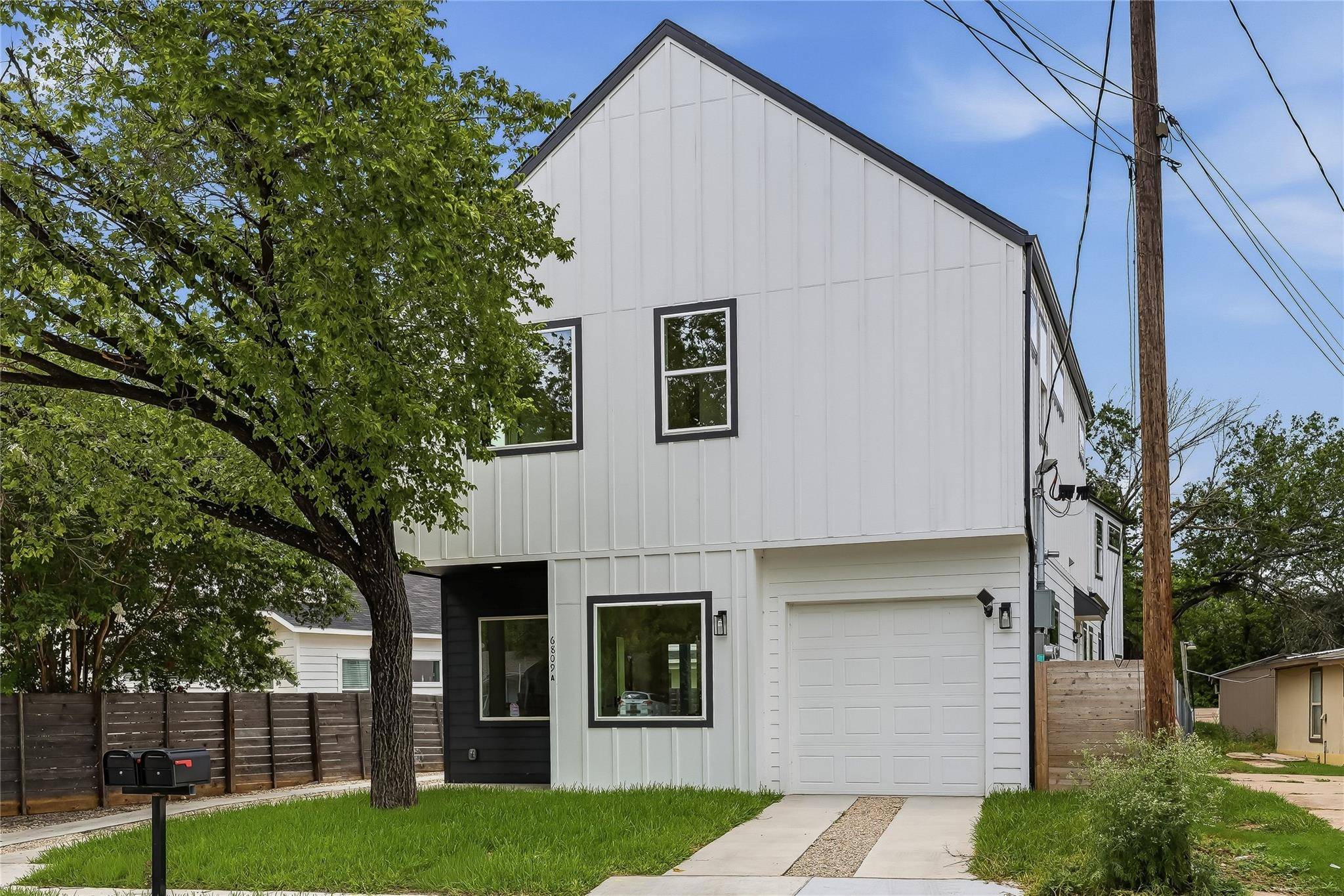 6809 Porter ST #1, Austin, TX 78741