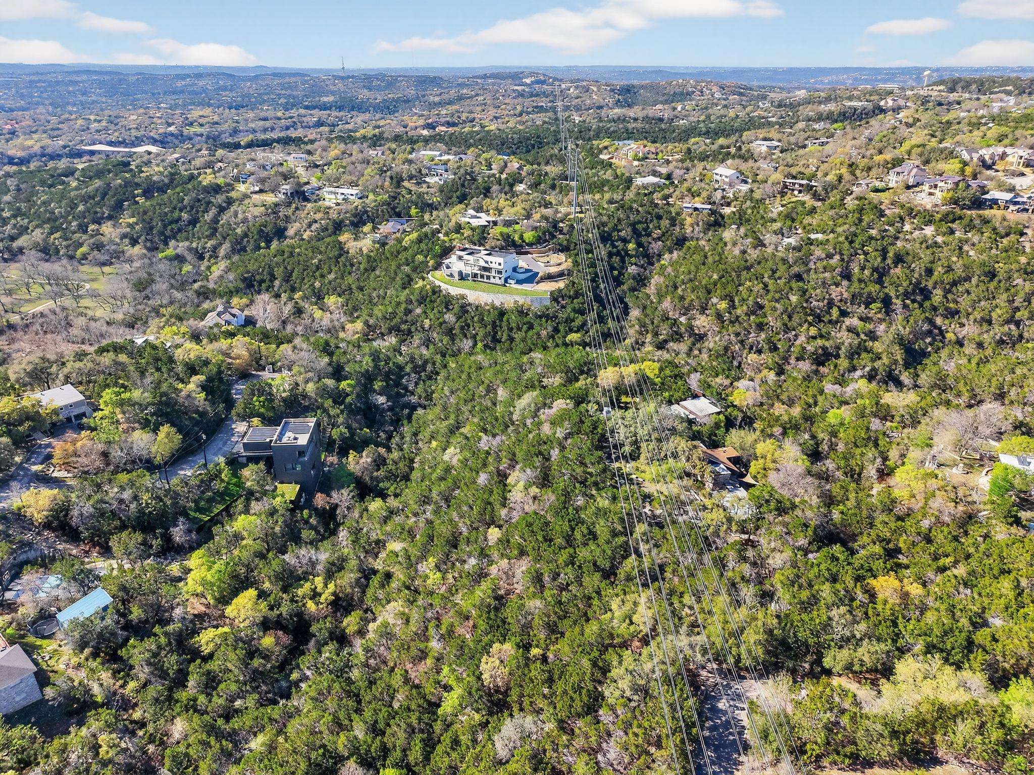 1 Jousting PL, Austin, TX 78746