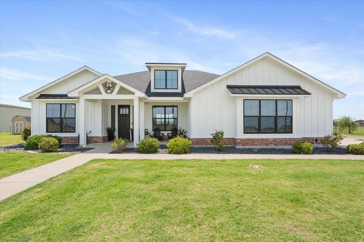16649 Sypert School RD, Holland, TX 76534