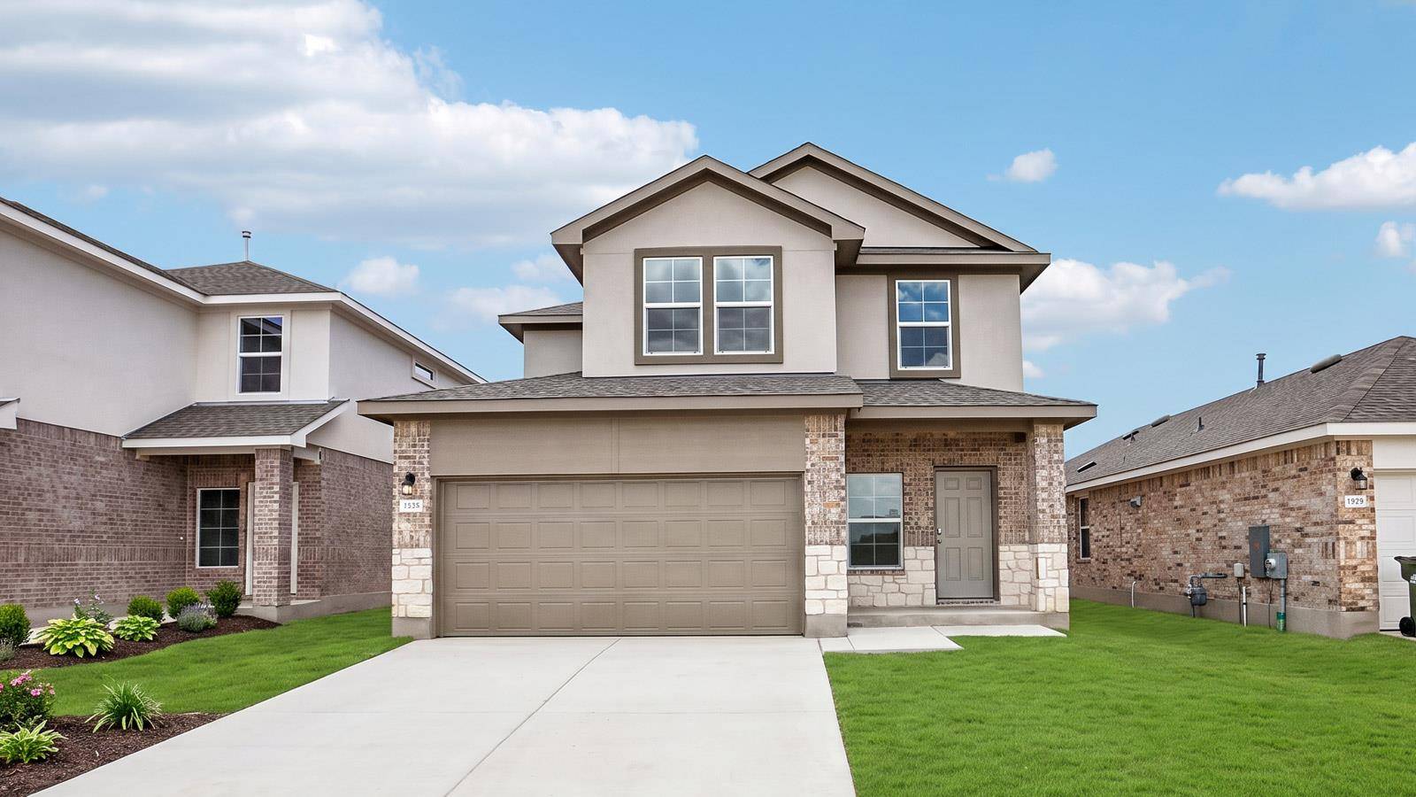 1925 Arbuckle DR, Leander, TX 78641
