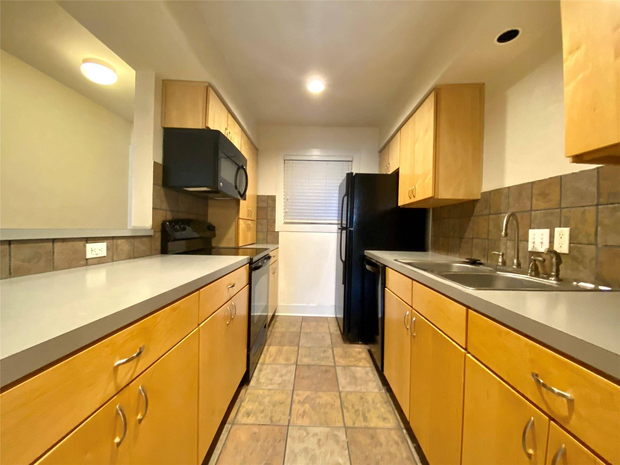 3815 Guadalupe ST #207, Austin, TX 78751