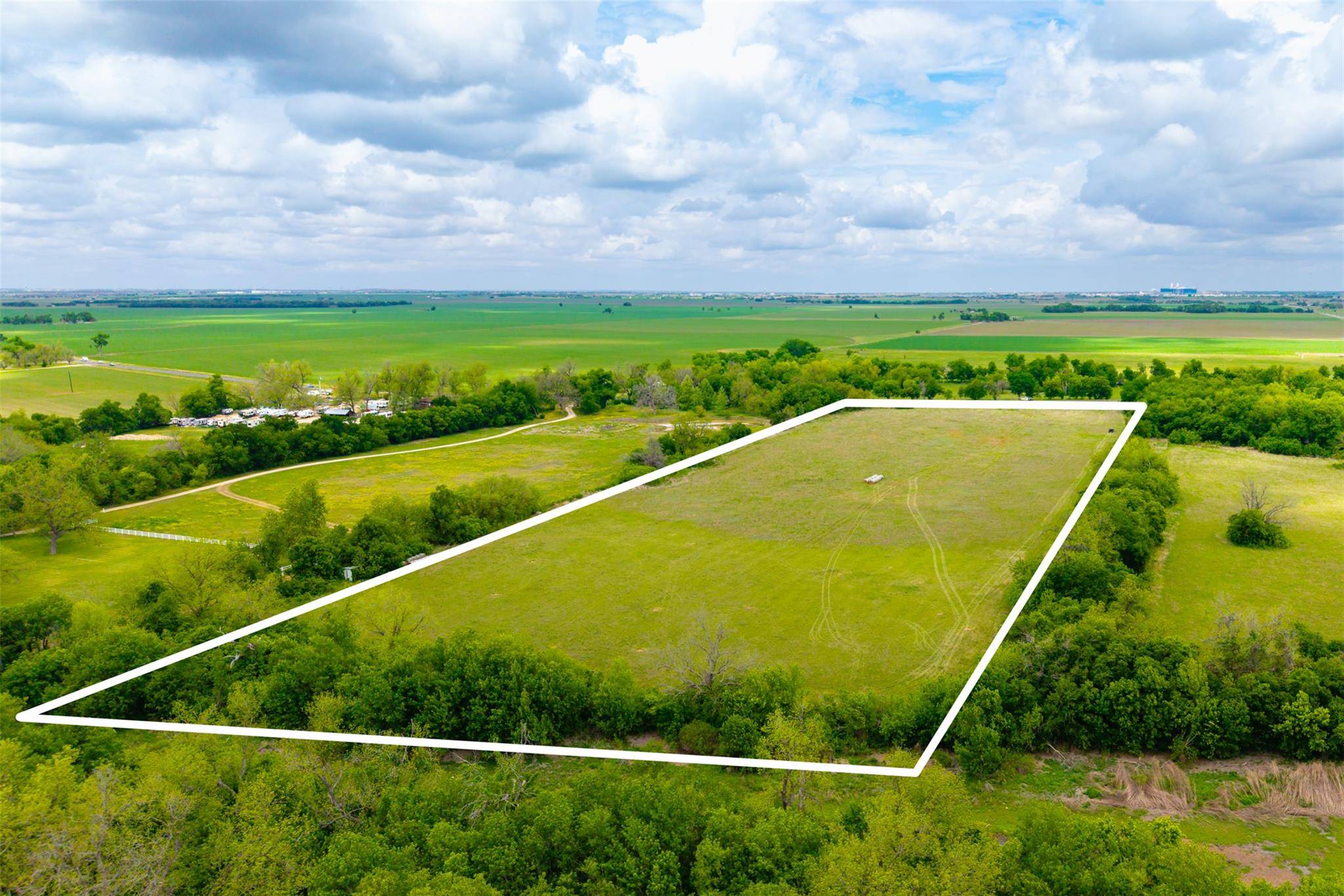 18.45 Acres FM 1660, Taylor, TX 76574