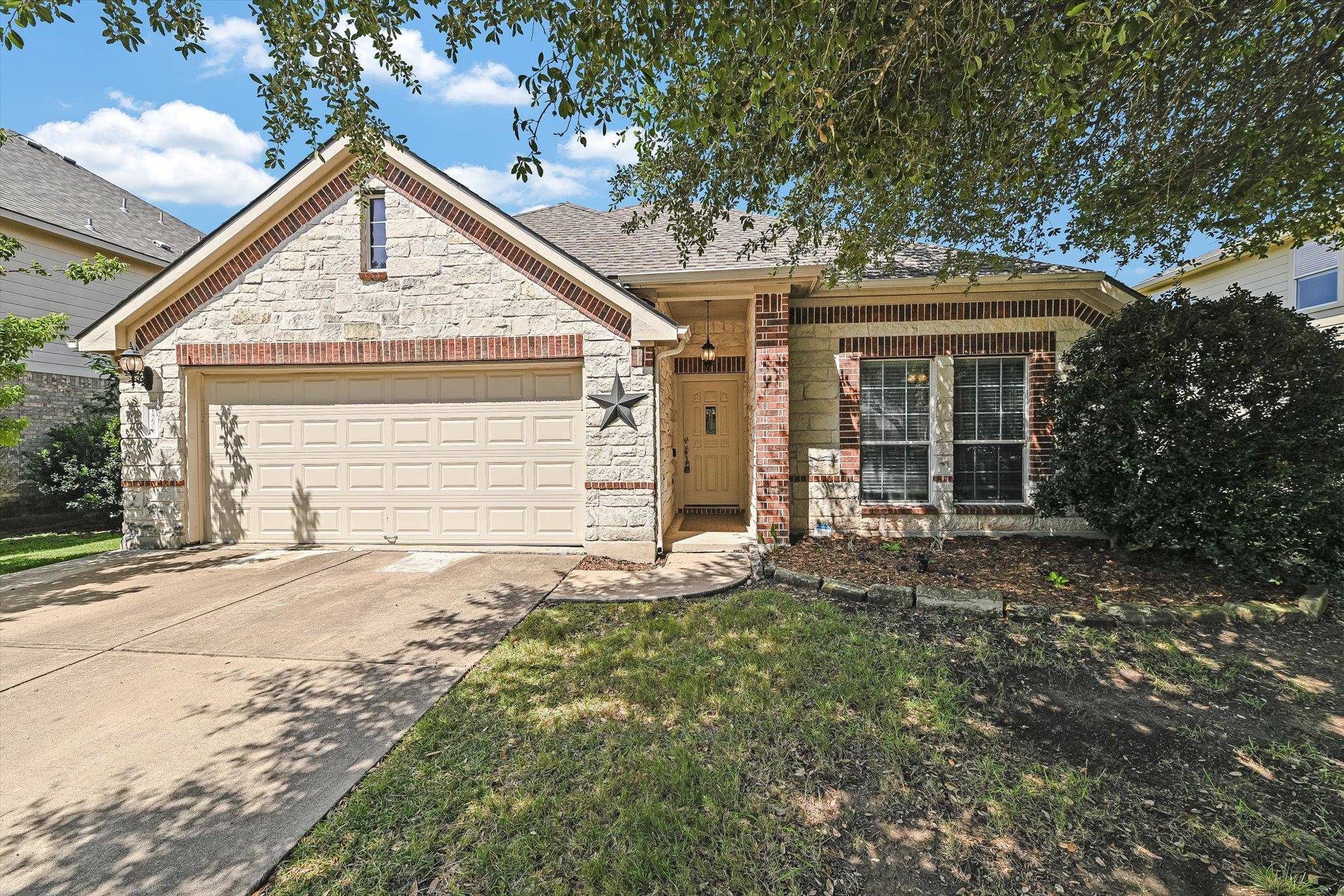 18608 Royal Pointe DR, Pflugerville, TX 78660