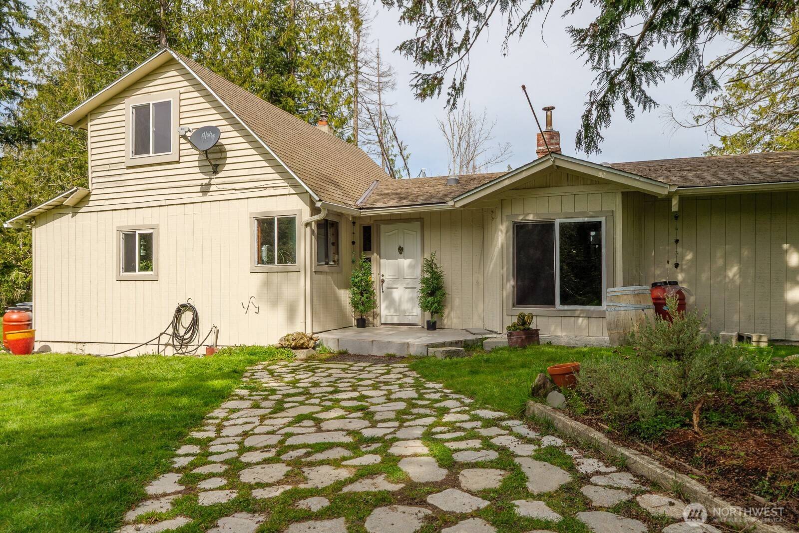 789 Marshall RD, Sequim, WA 98382
