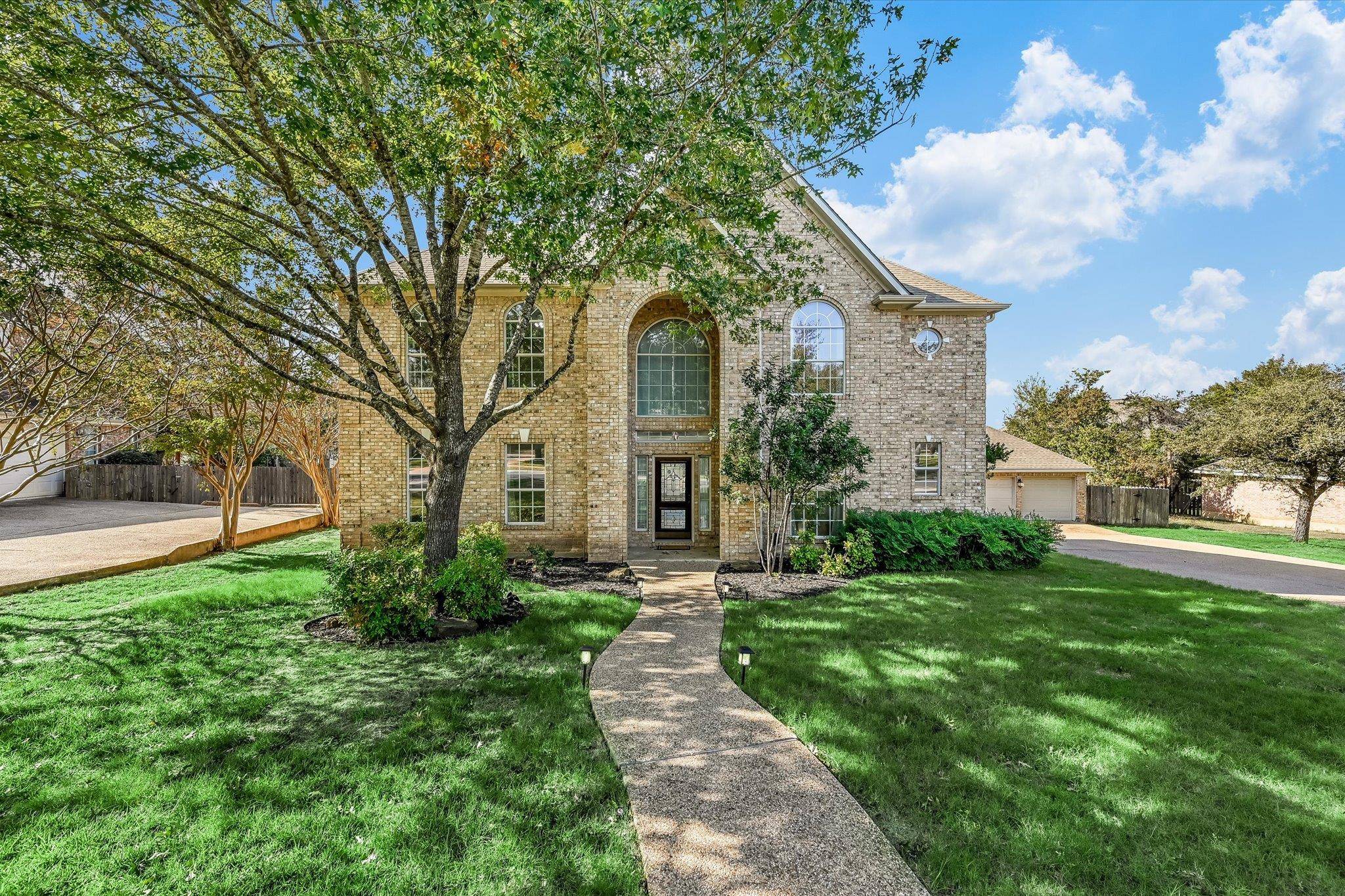 10802 Hastings LN, Austin, TX 78750