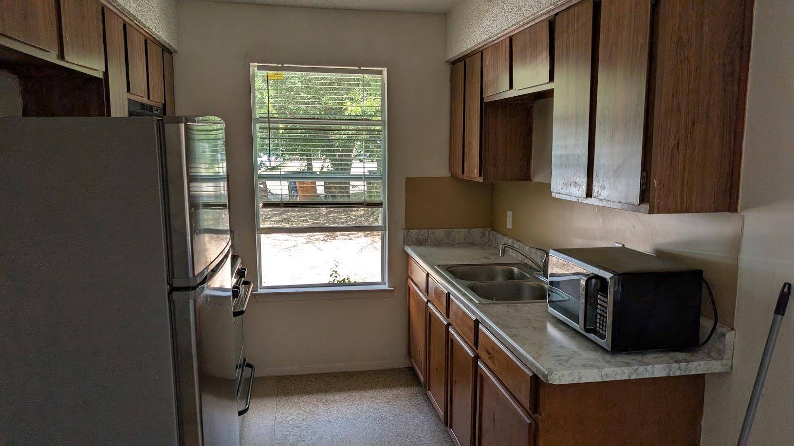 6105 Ada CT #B, Austin, TX 78744