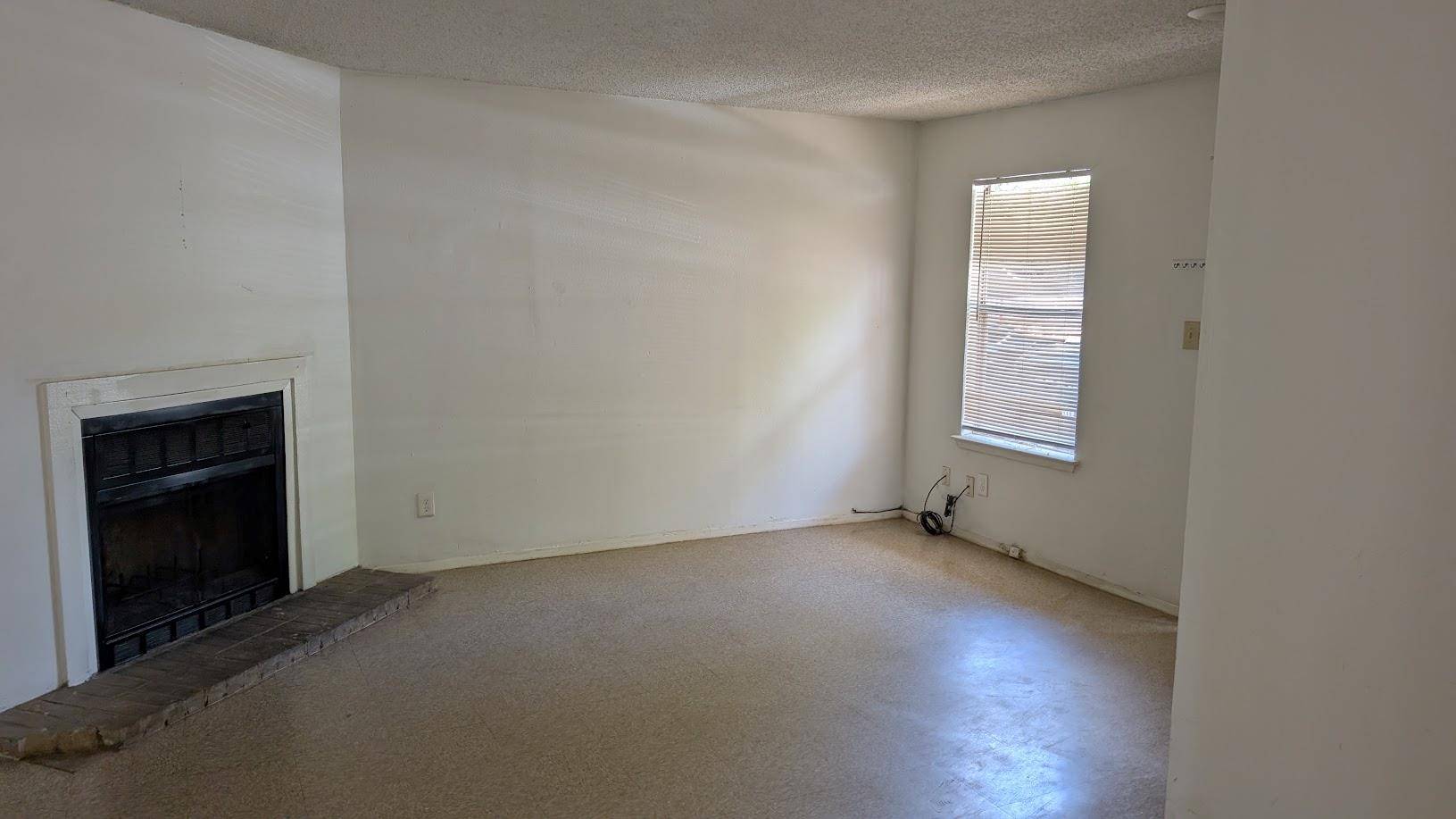 6105 Ada CT #B, Austin, TX 78744