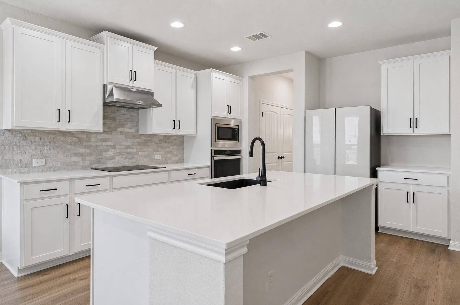 100 Panico RD, Hutto, TX 78634