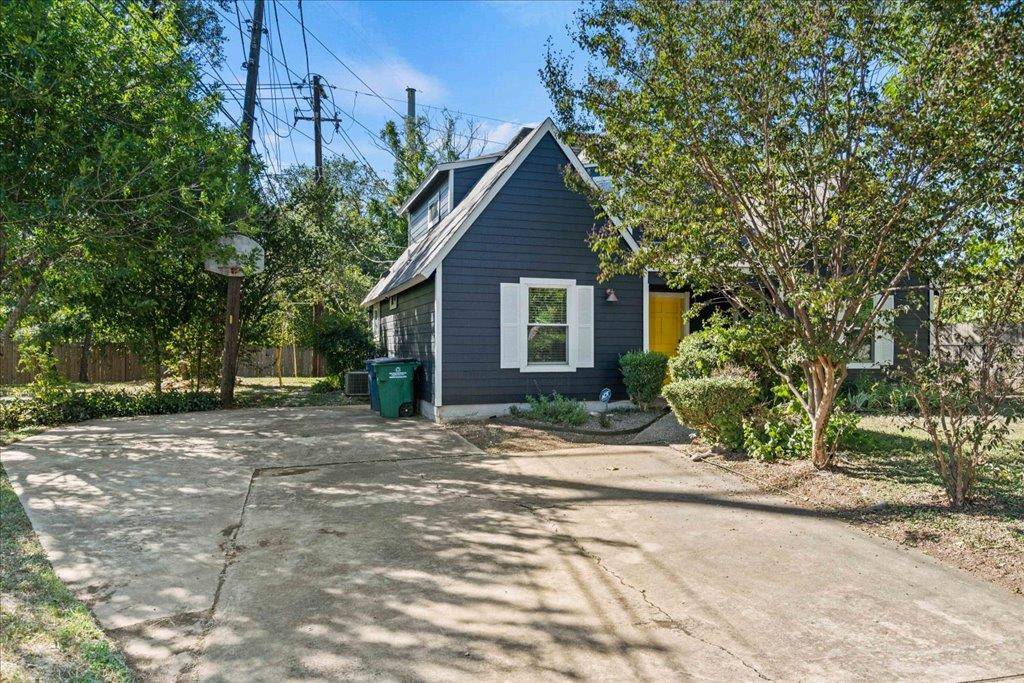 5205 Calais CT, Austin, TX 78745