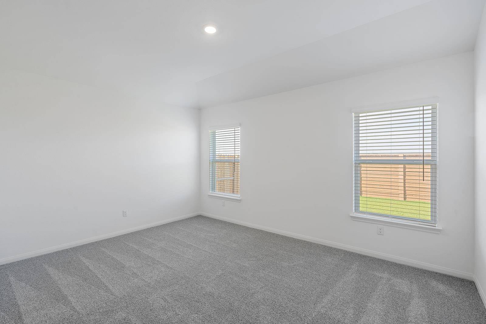 116 Paria CT, Jarrell, TX 76537