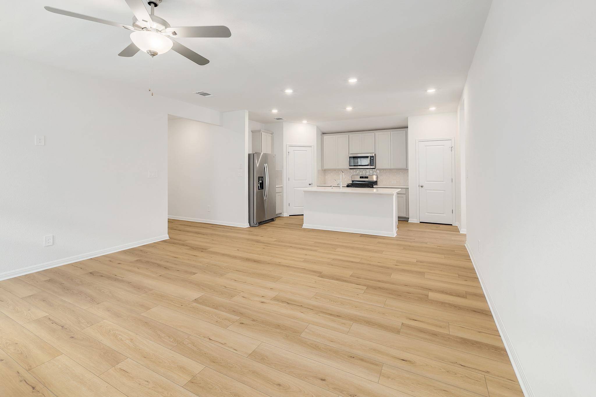 101 Rock Daisy TRL, Hutto, TX 78634