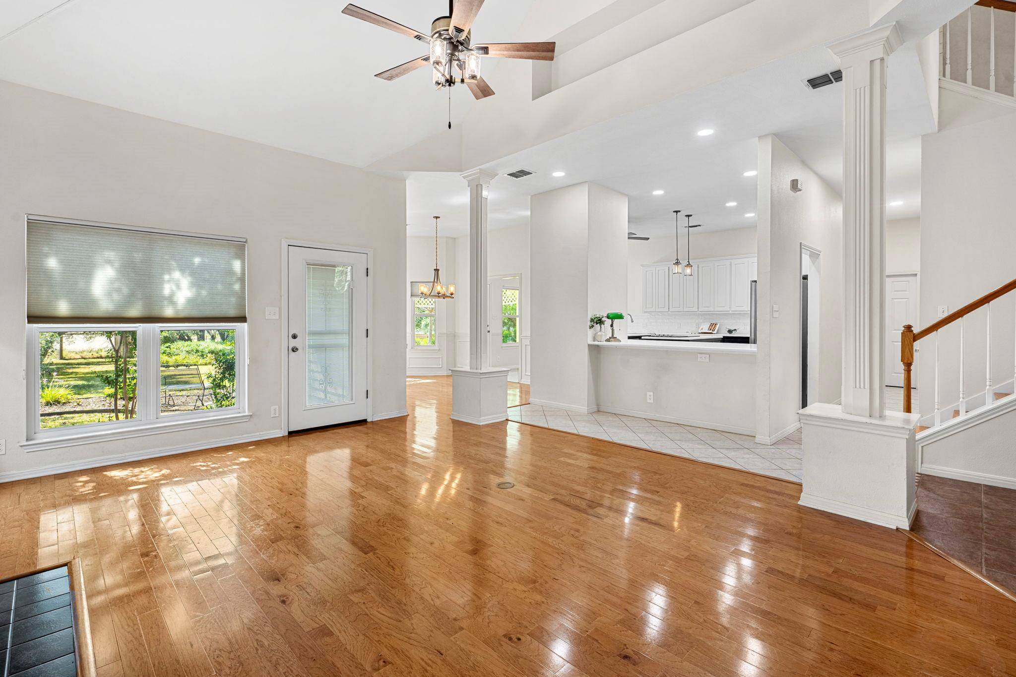 309 Riverview DR, Georgetown, TX 78628