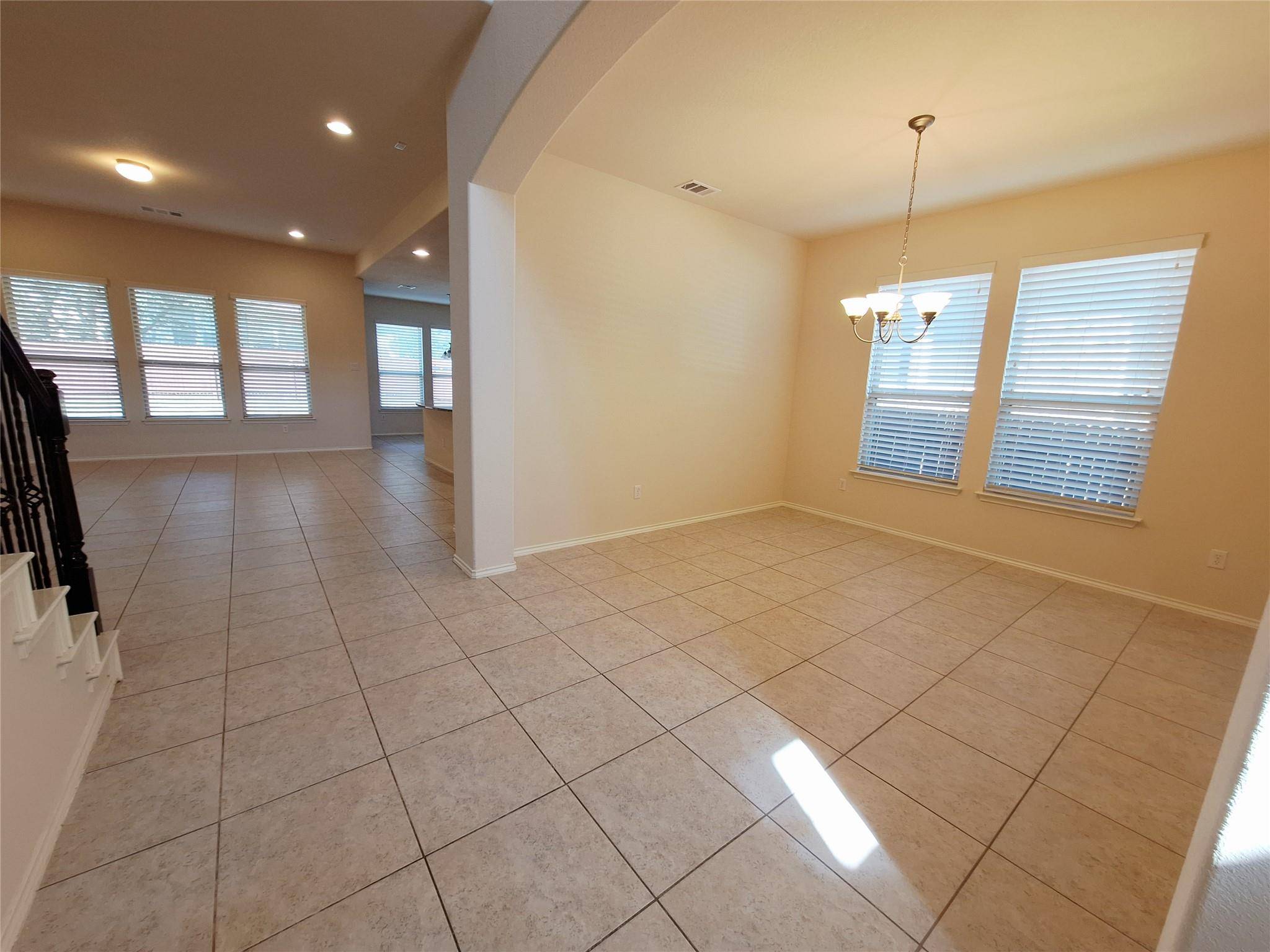 525 Loma Cedro BND, Leander, TX 78641