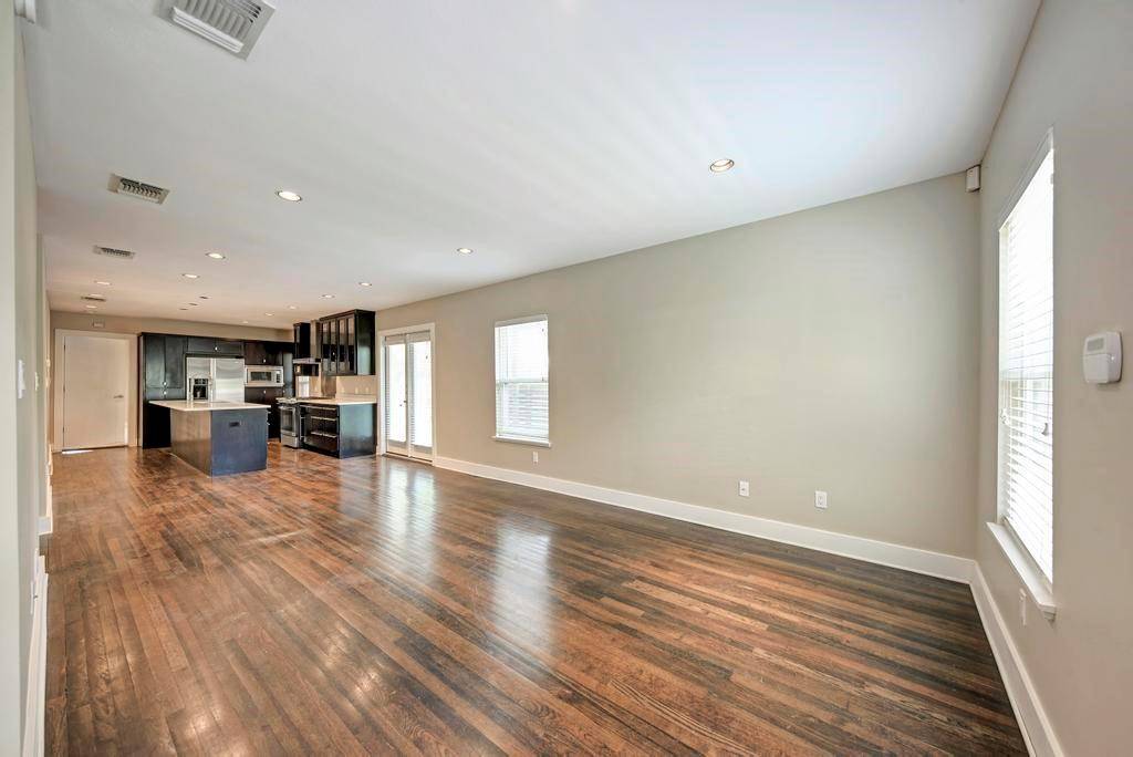 1014 E 14th ST, Austin, TX 78702