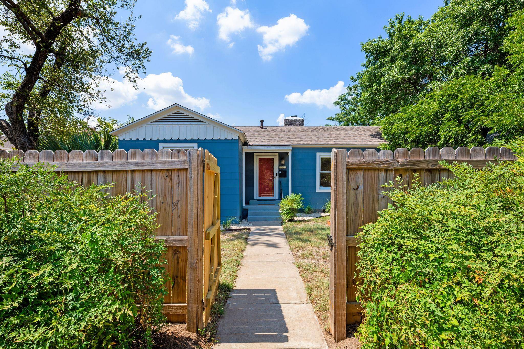 811 E 45th ST, Austin, TX 78751