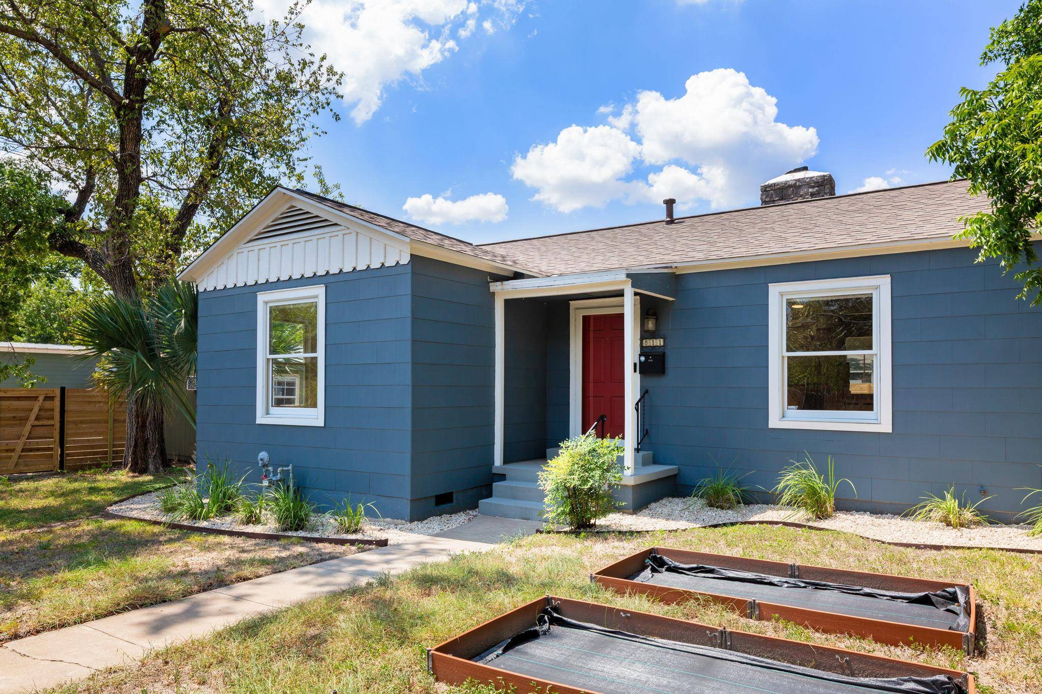 811 E 45th ST, Austin, TX 78751