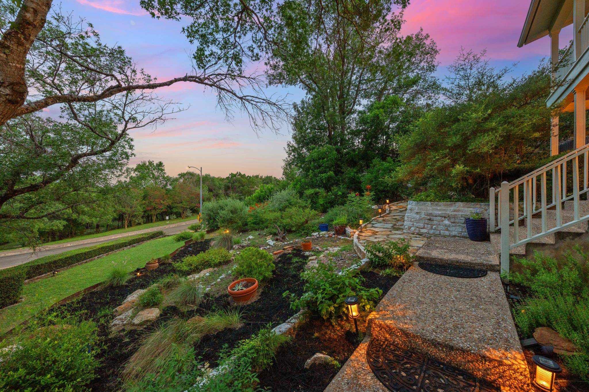 6004 Mount Bonnell RD, Austin, TX 78731